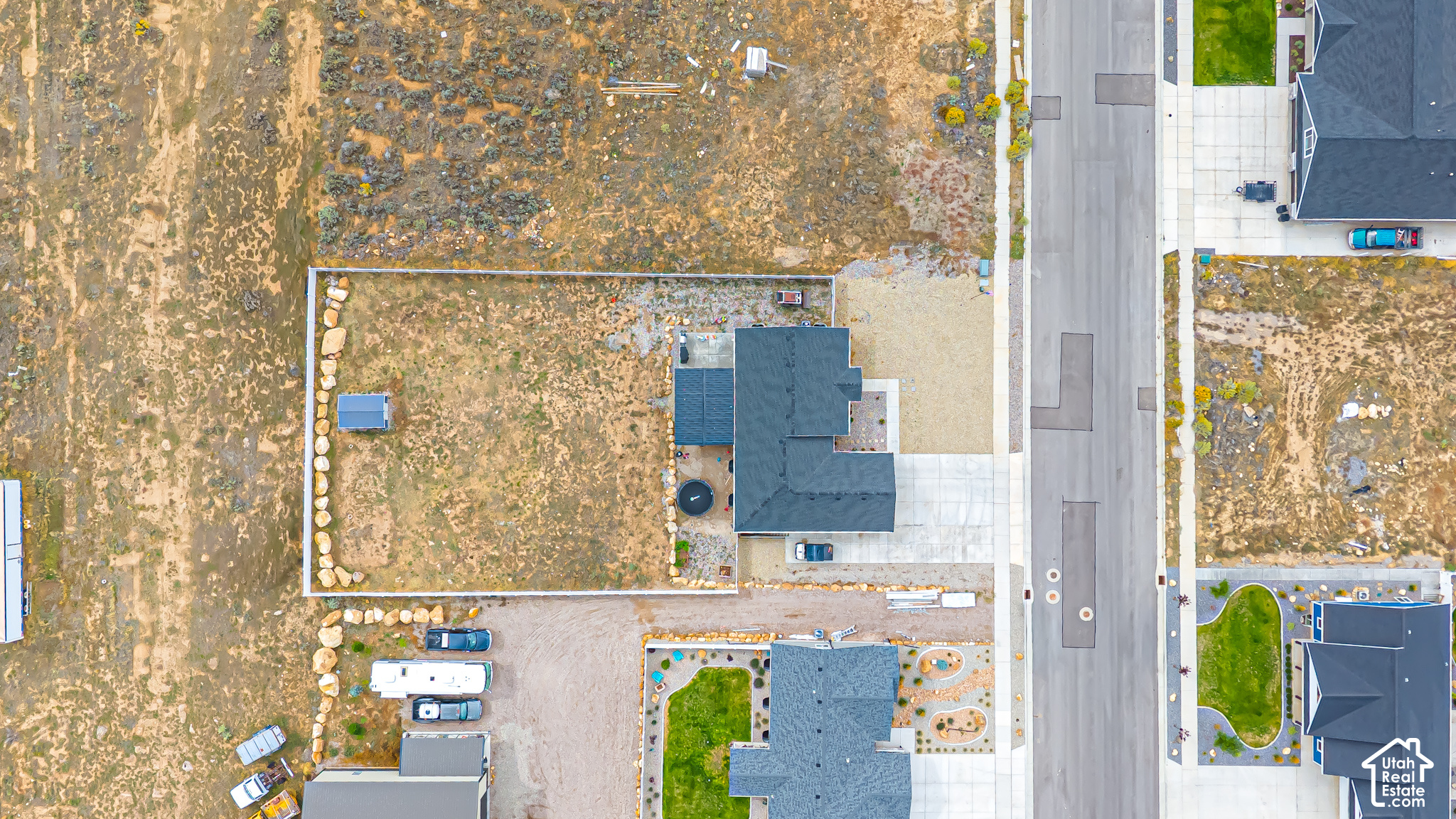 main property photo 41