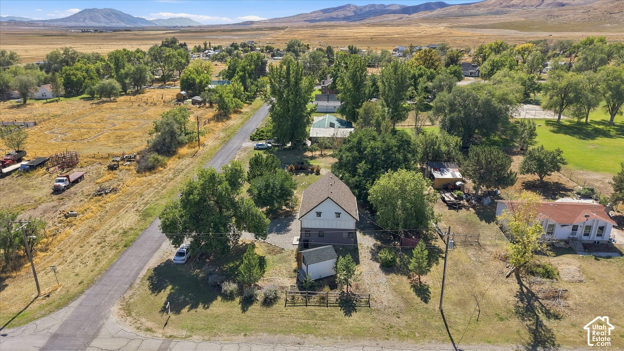 main property photo 49
