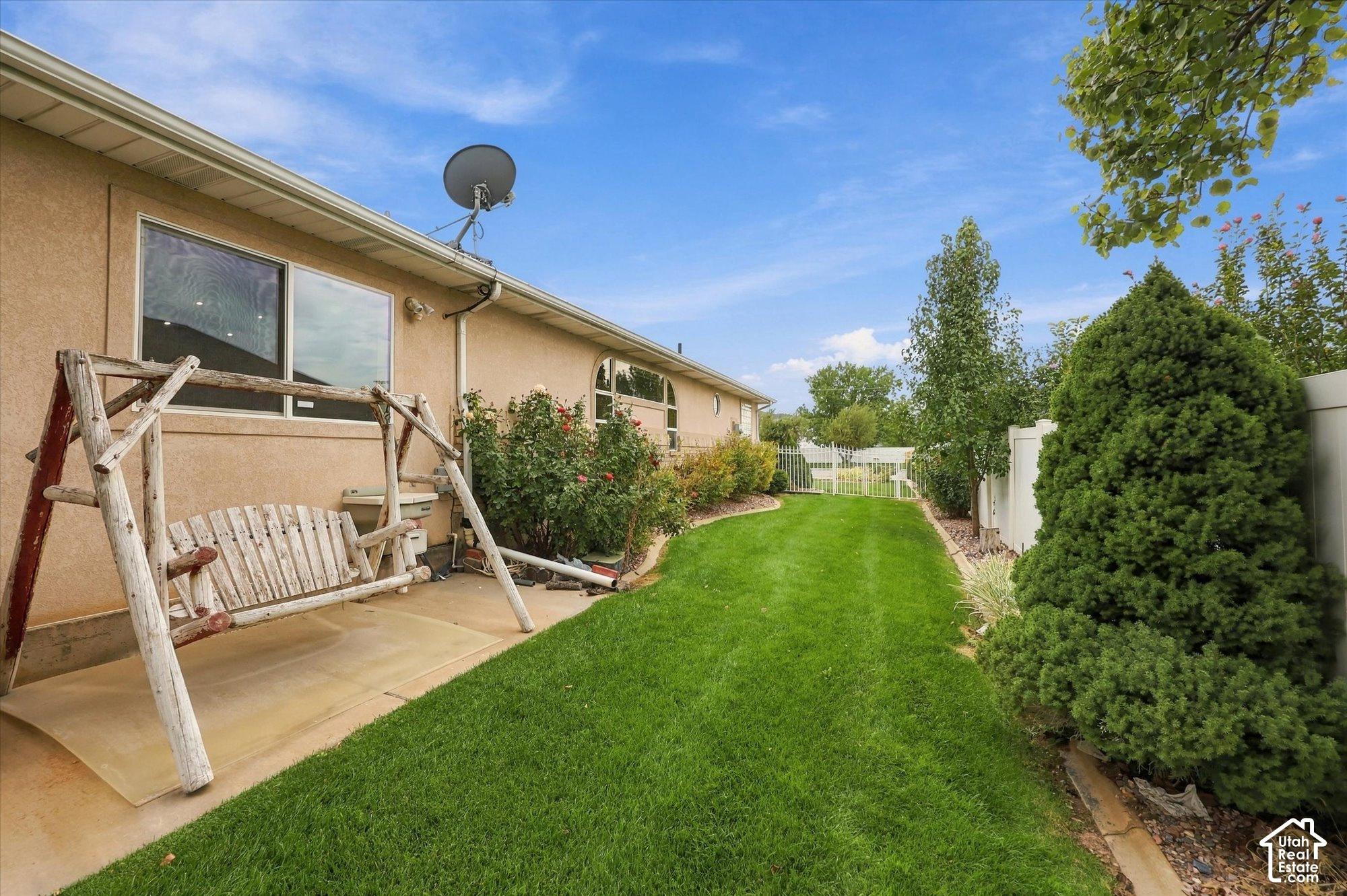 main property photo 43