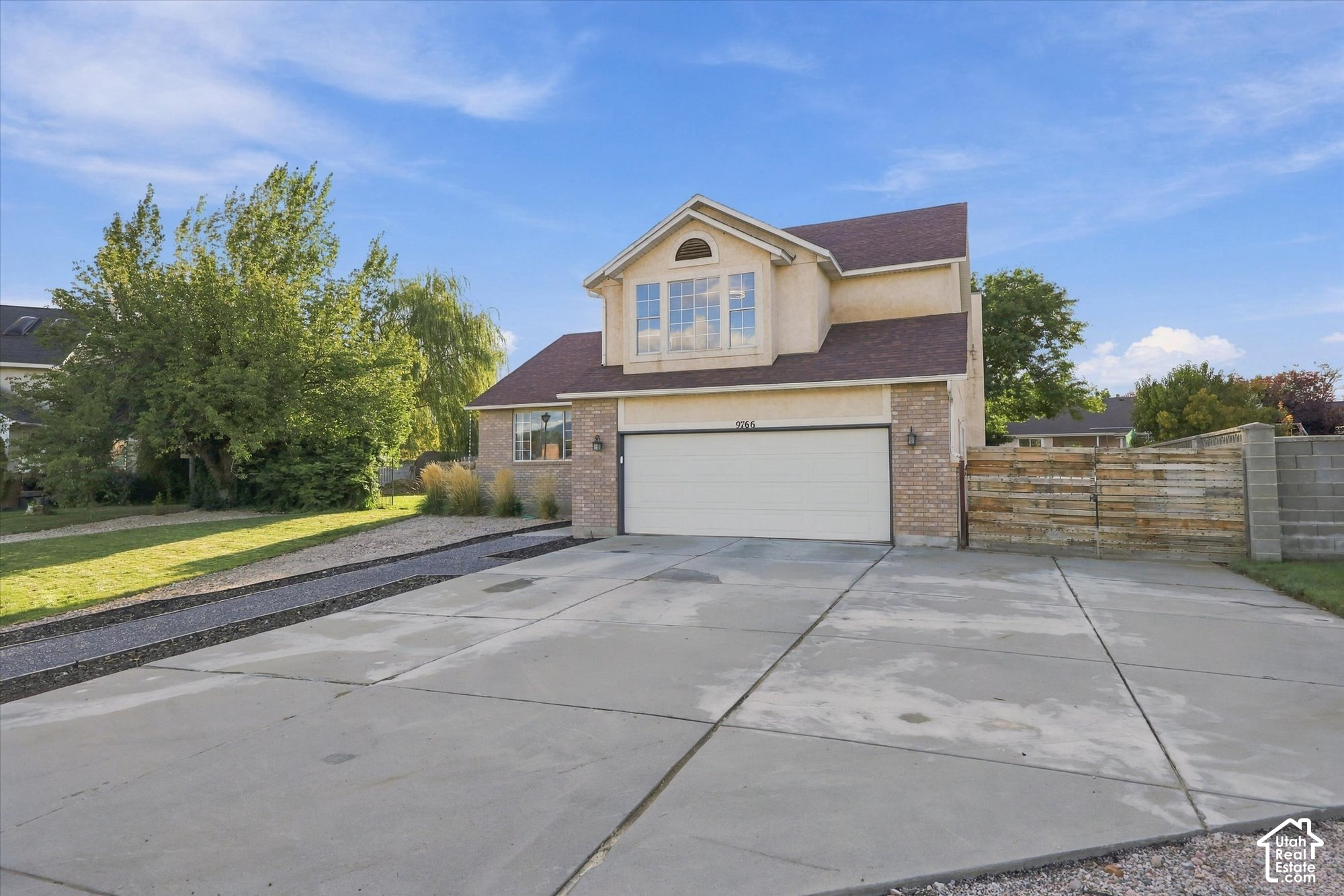 main property photo 36