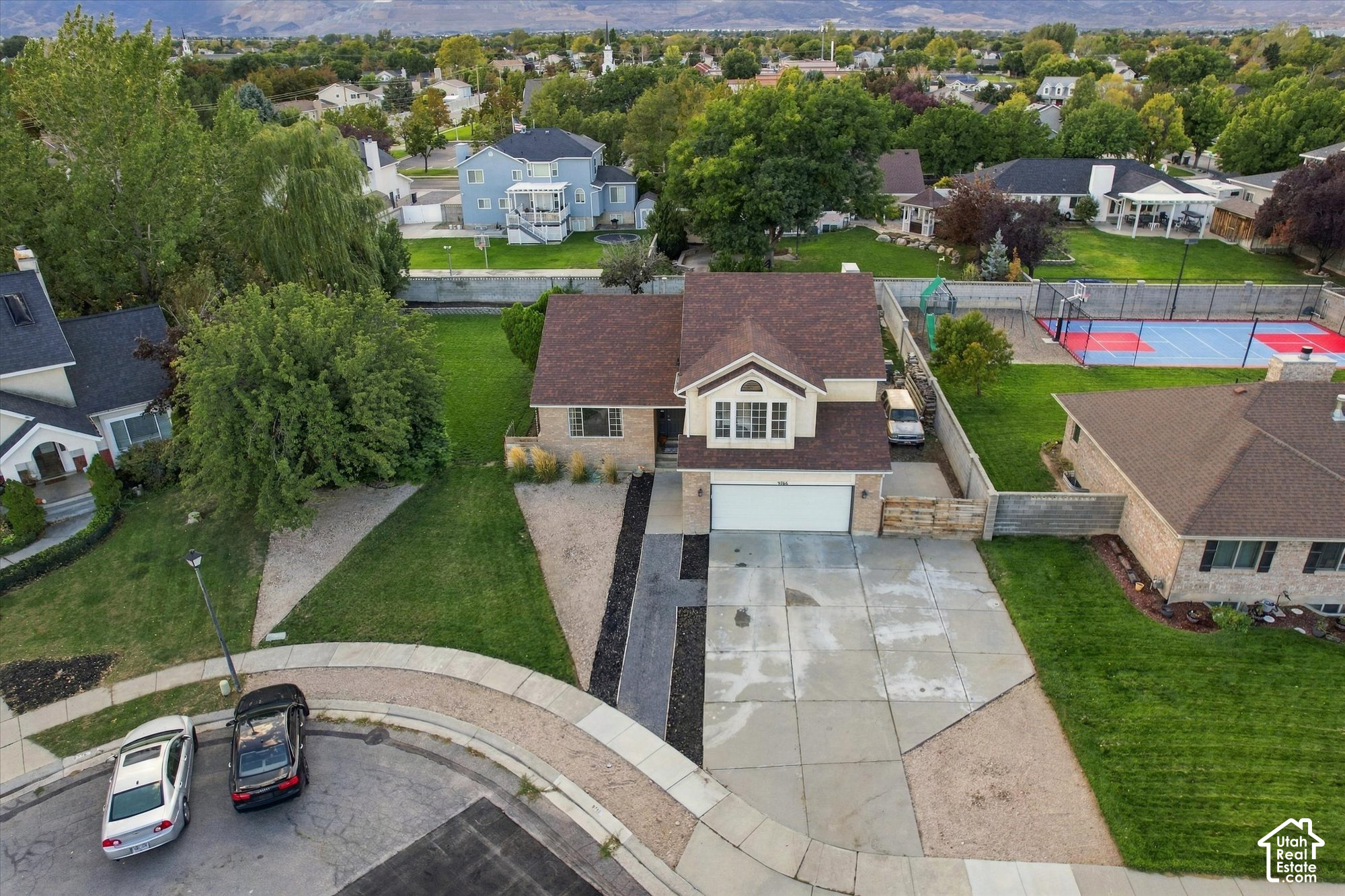 main property photo 37