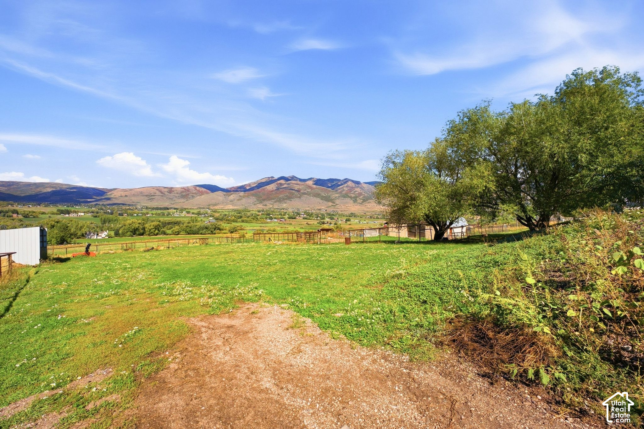 main property photo 46