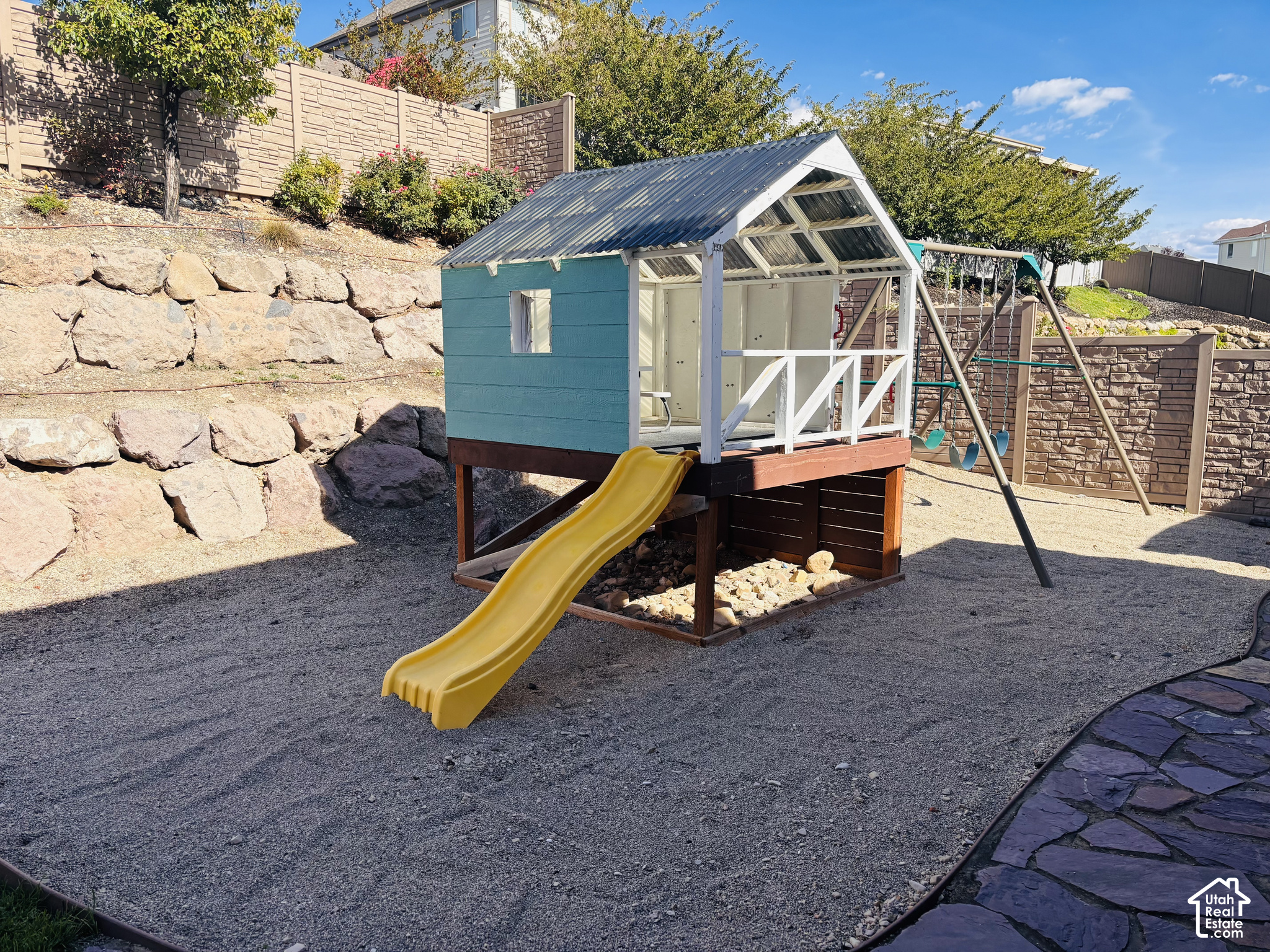 main property photo 52