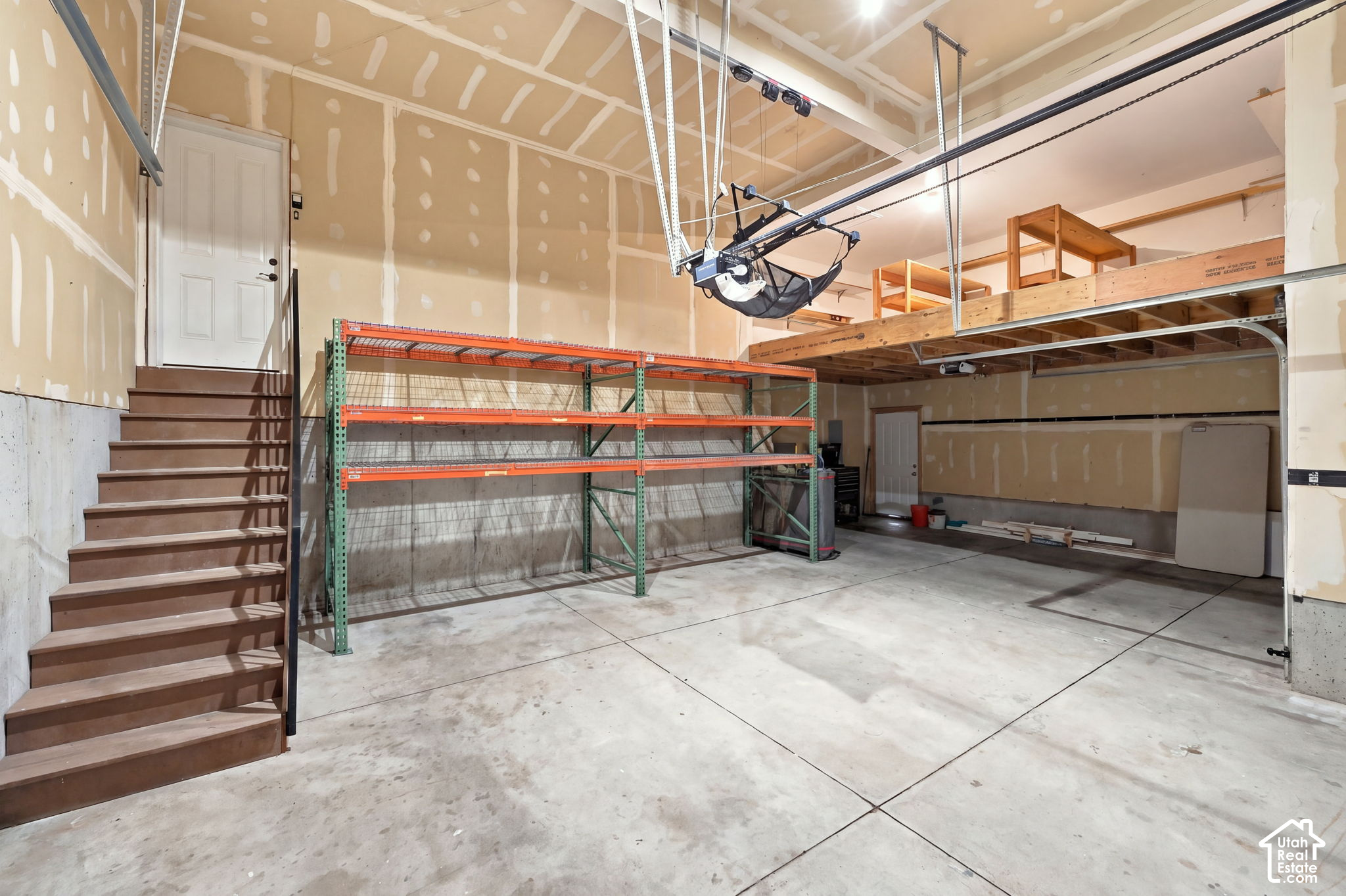 main property photo 41