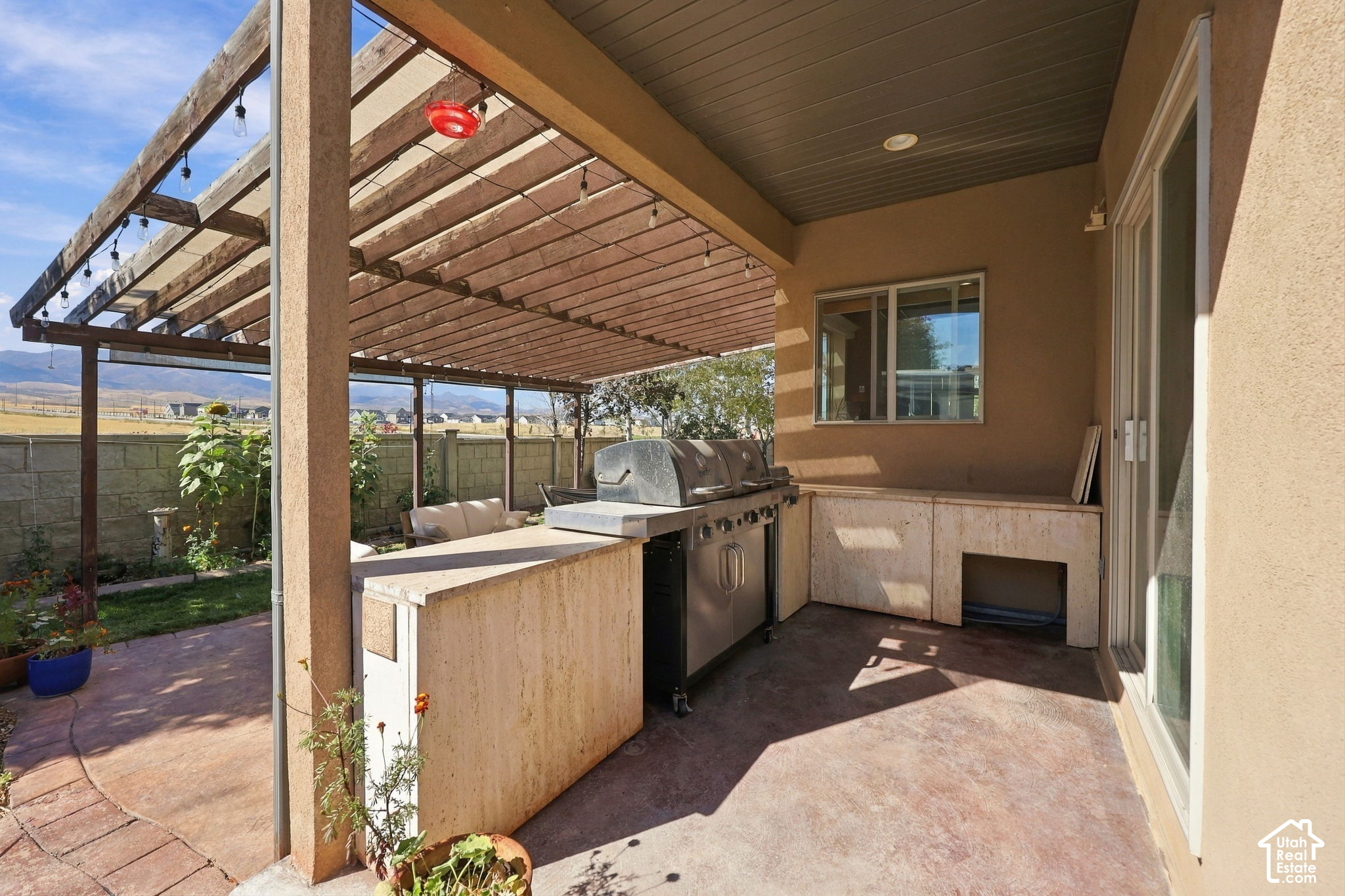 main property photo 46