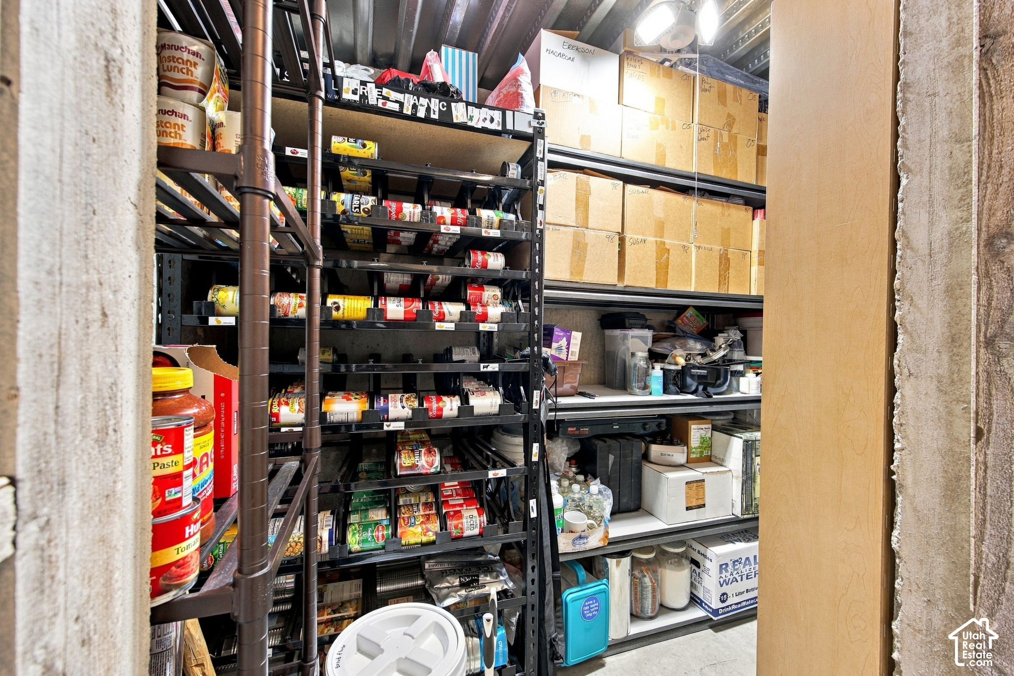 main property photo 36