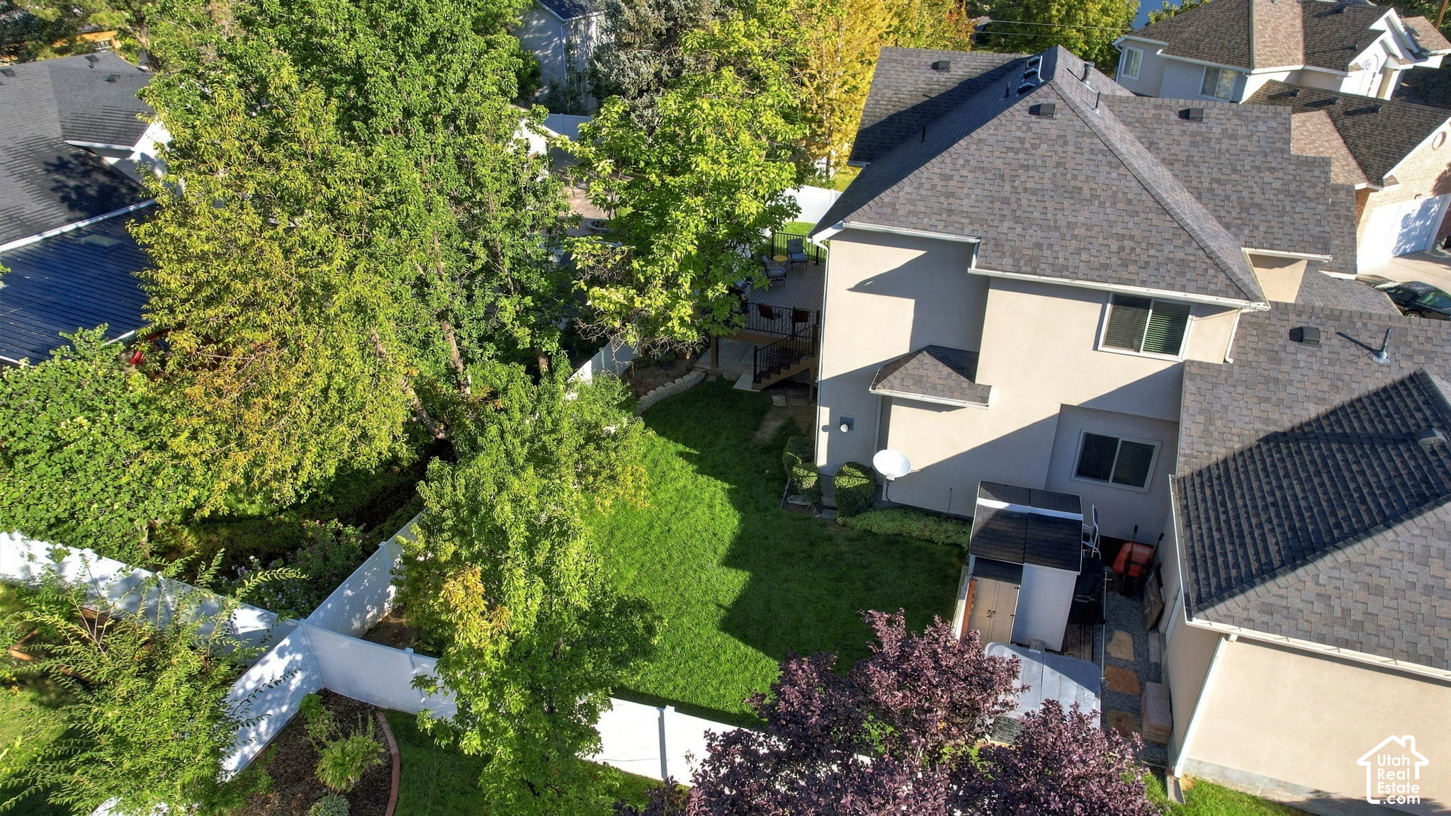 main property photo 45