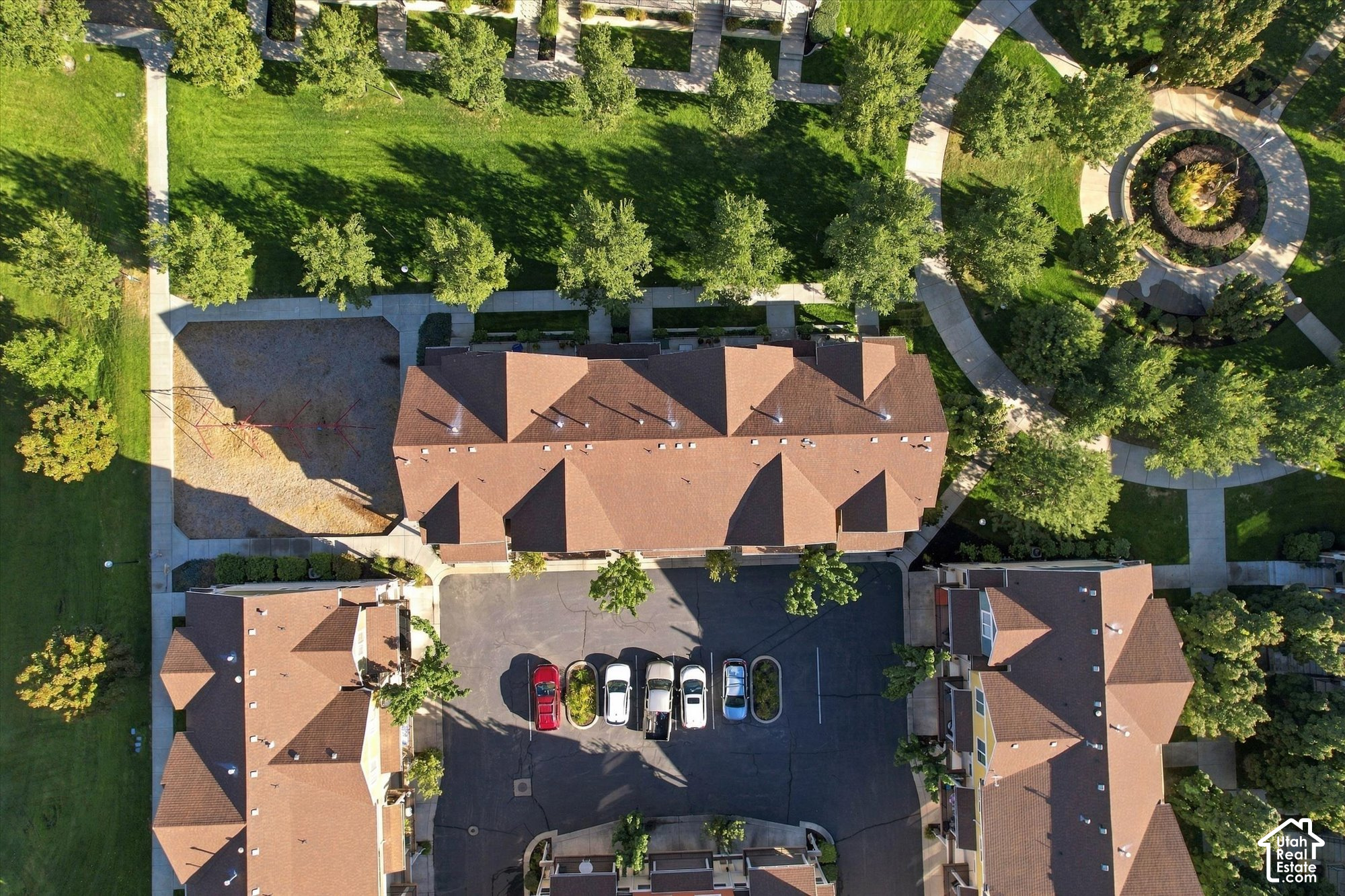 main property photo 27
