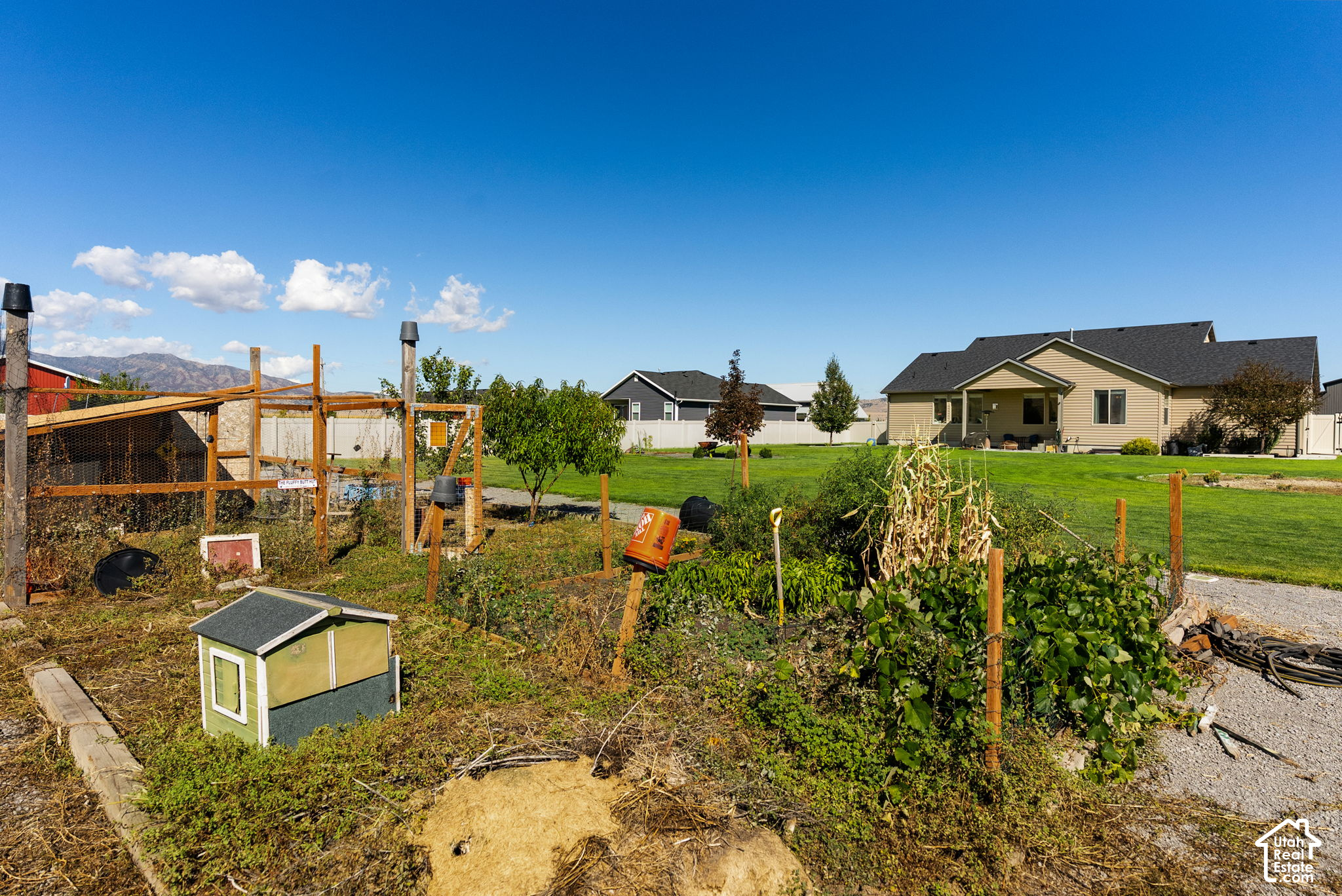 main property photo 57