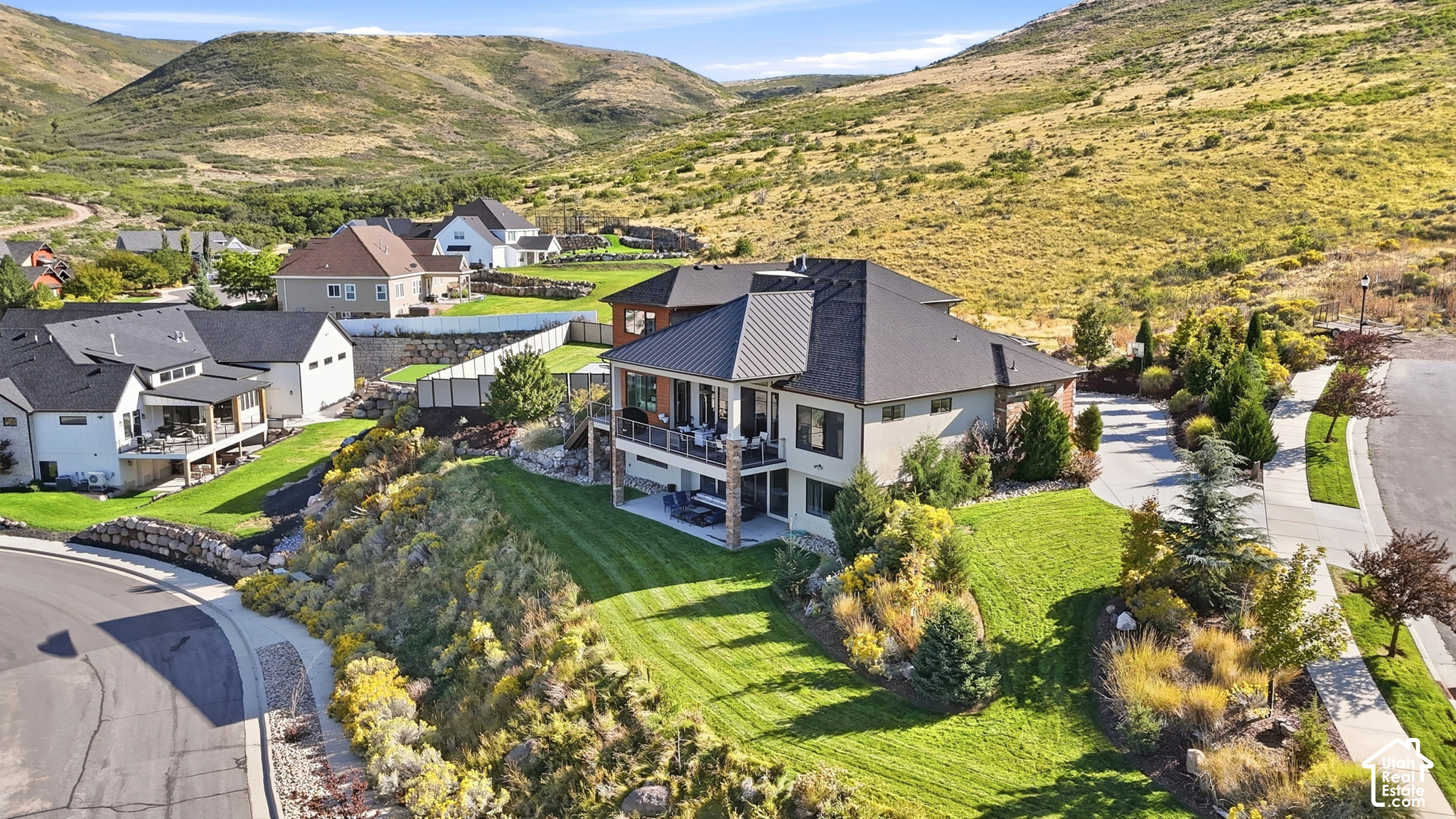 main property photo 48