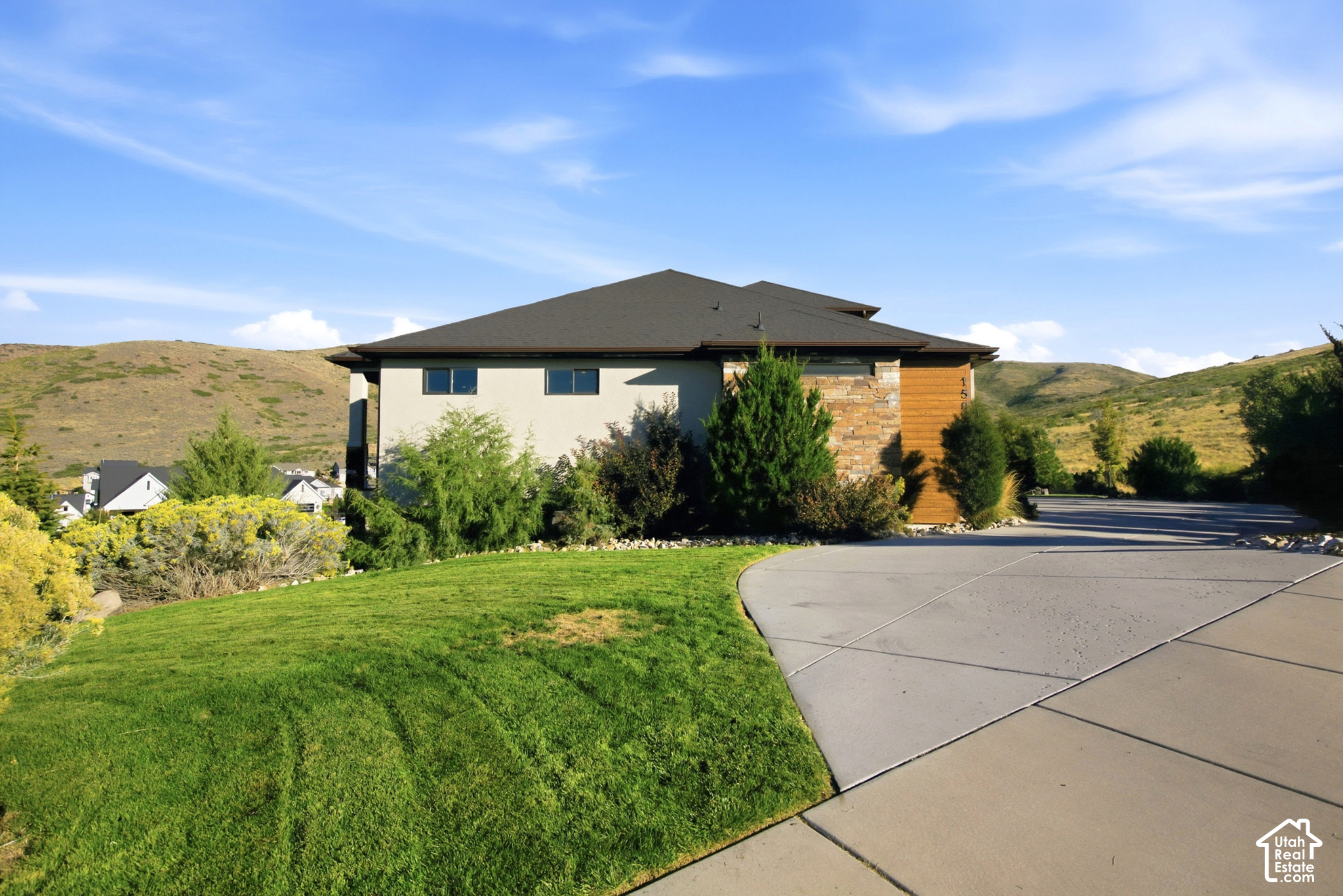 main property photo 54
