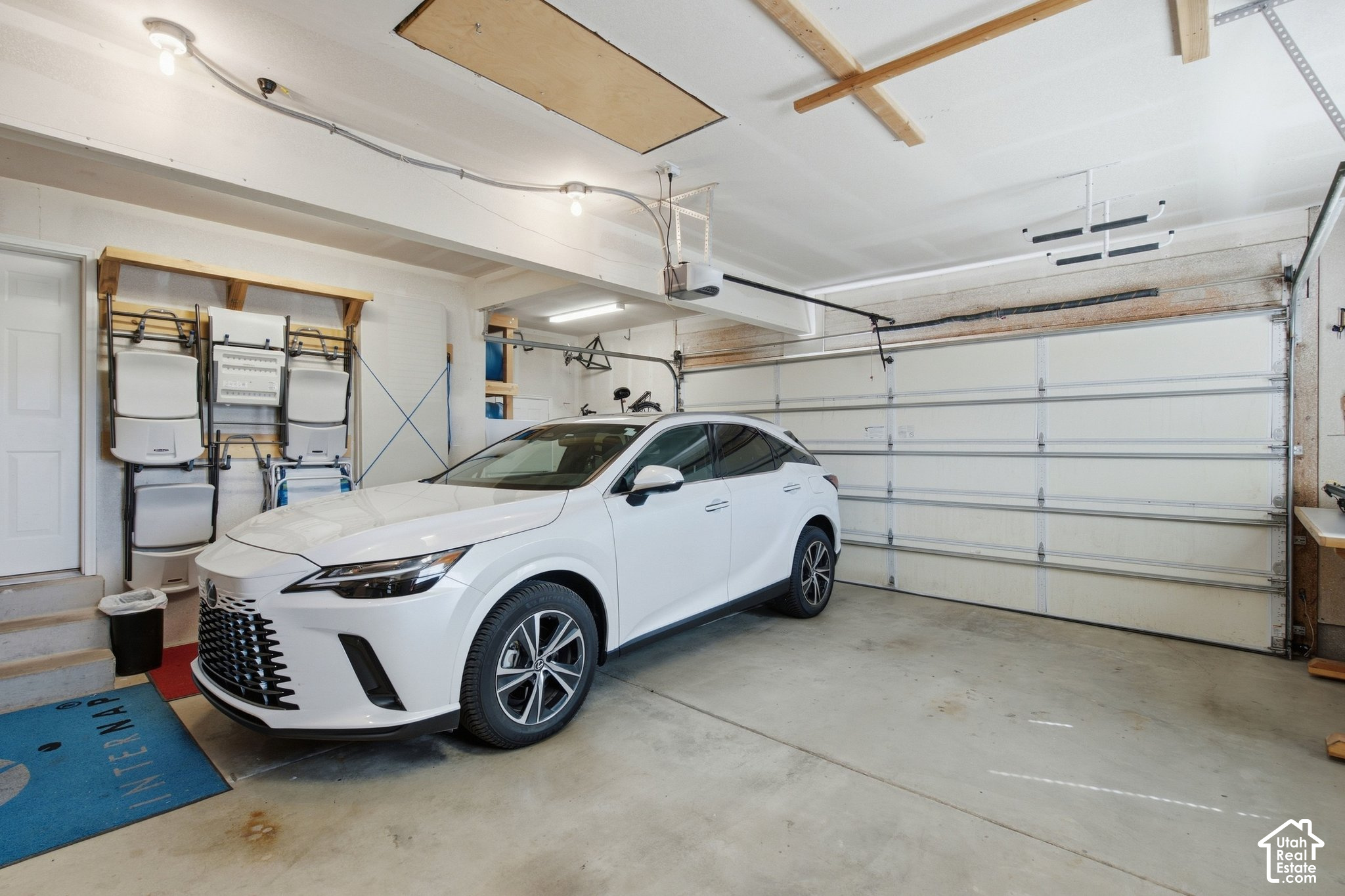 main property photo 67