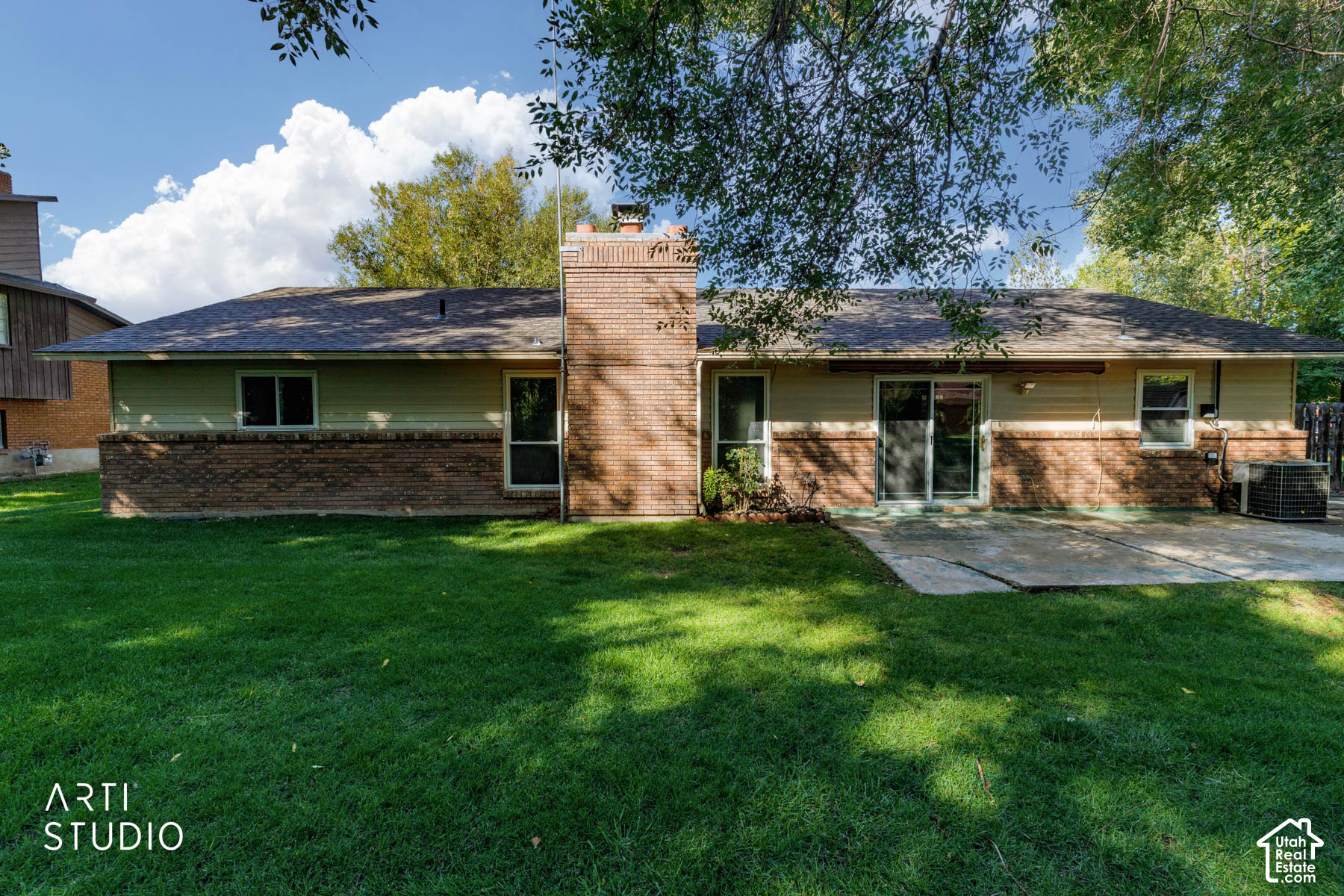main property photo 28