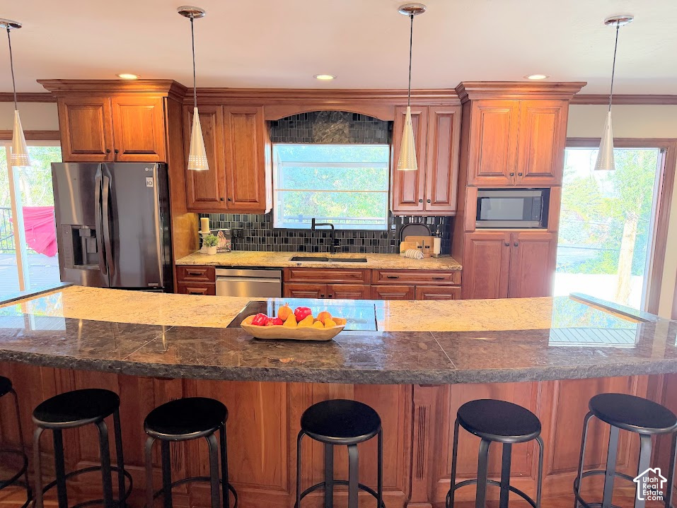 main property photo 6