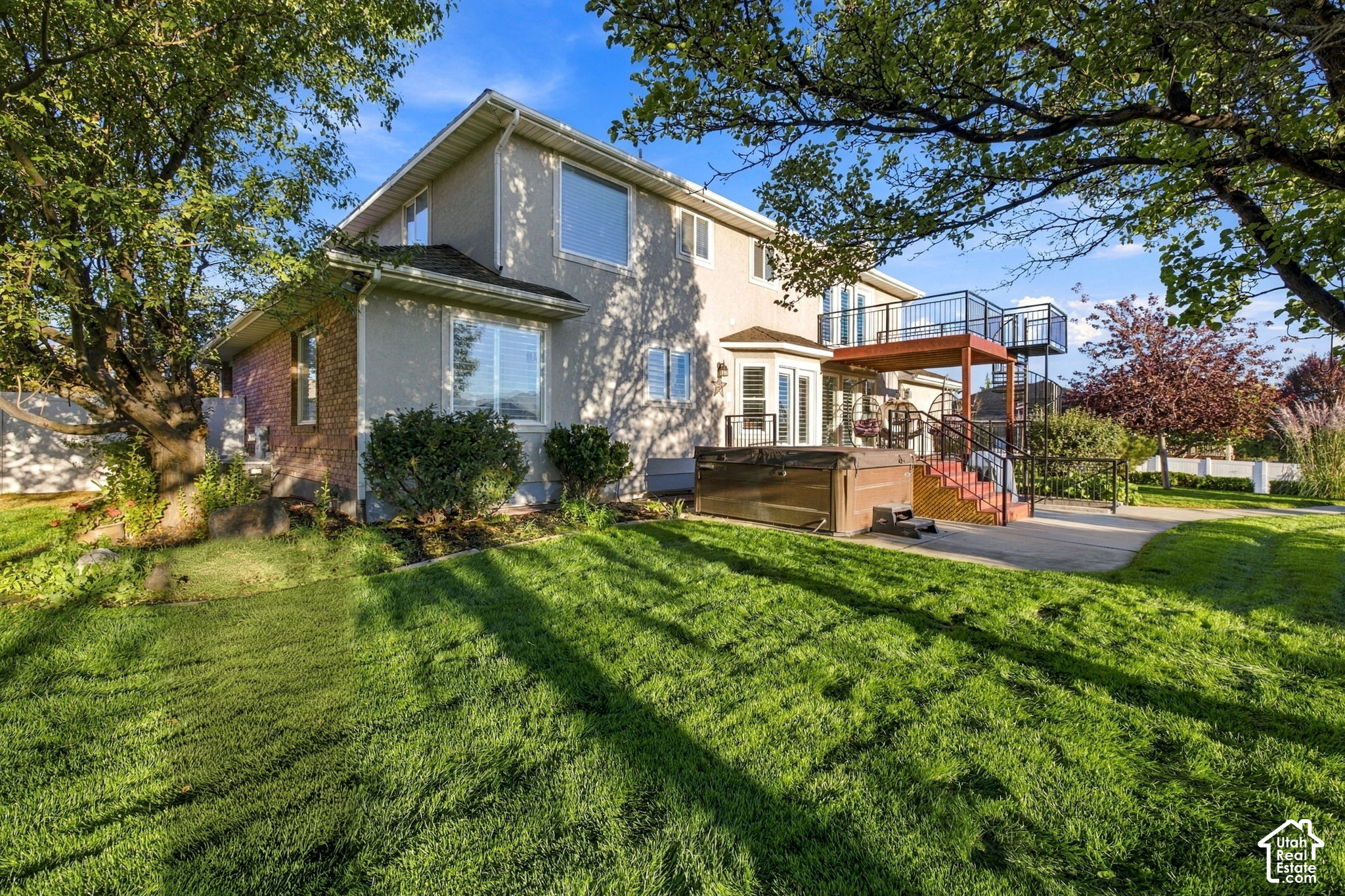 main property photo 37