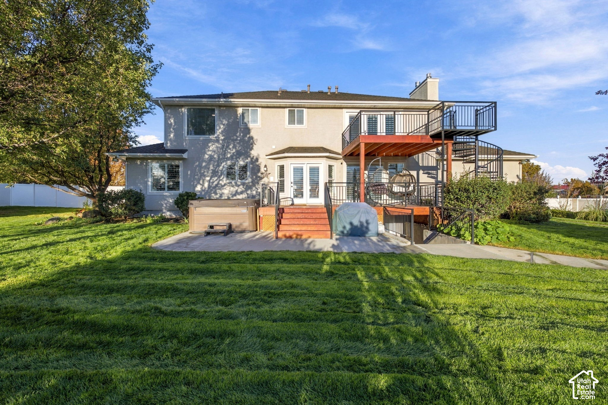main property photo 38