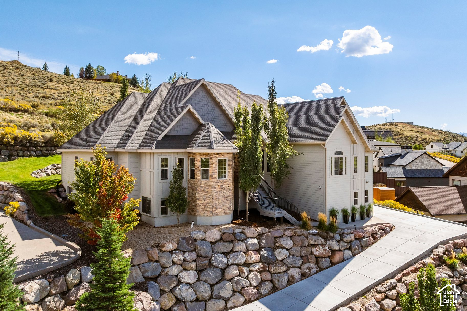 main property photo 54