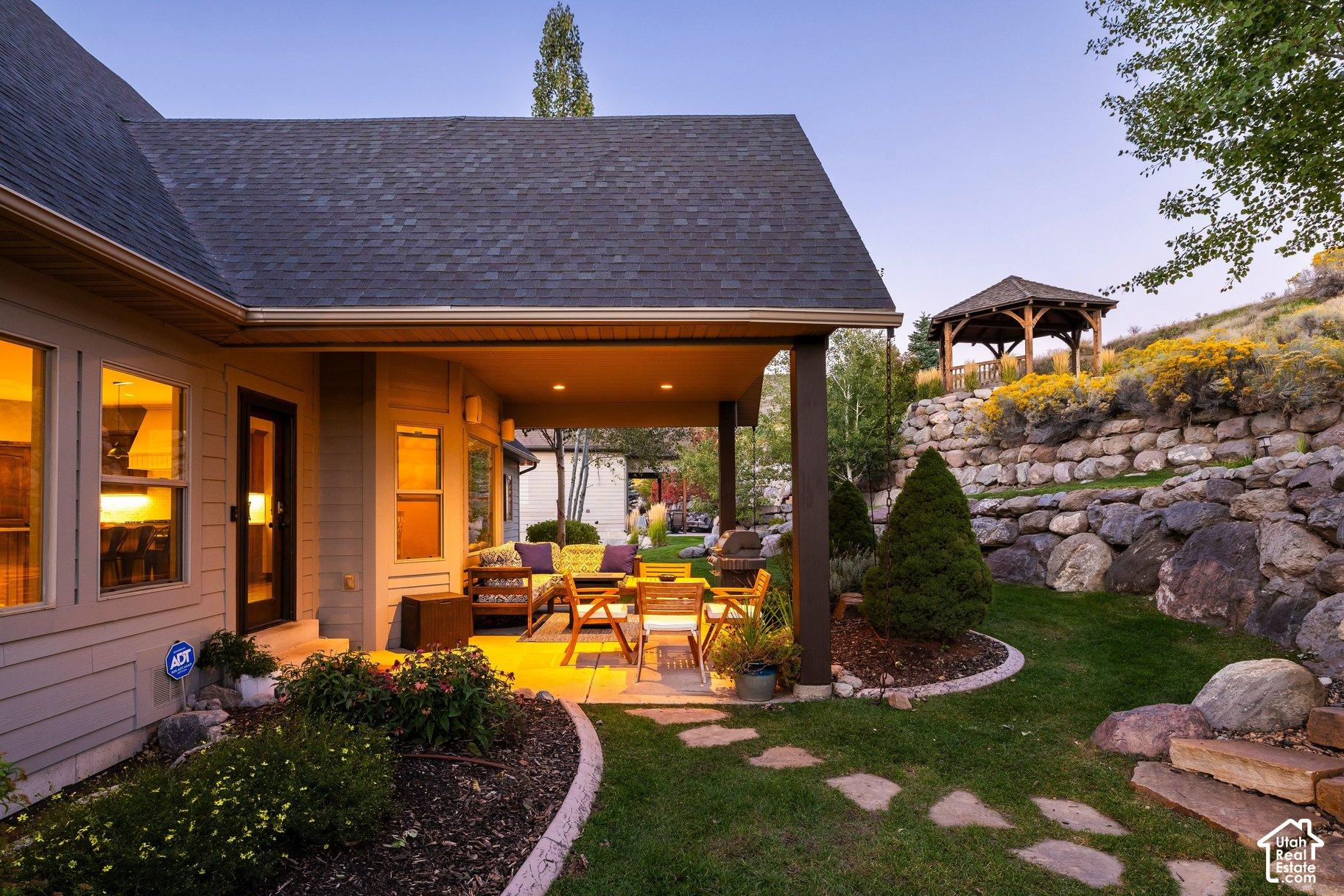 main property photo 64