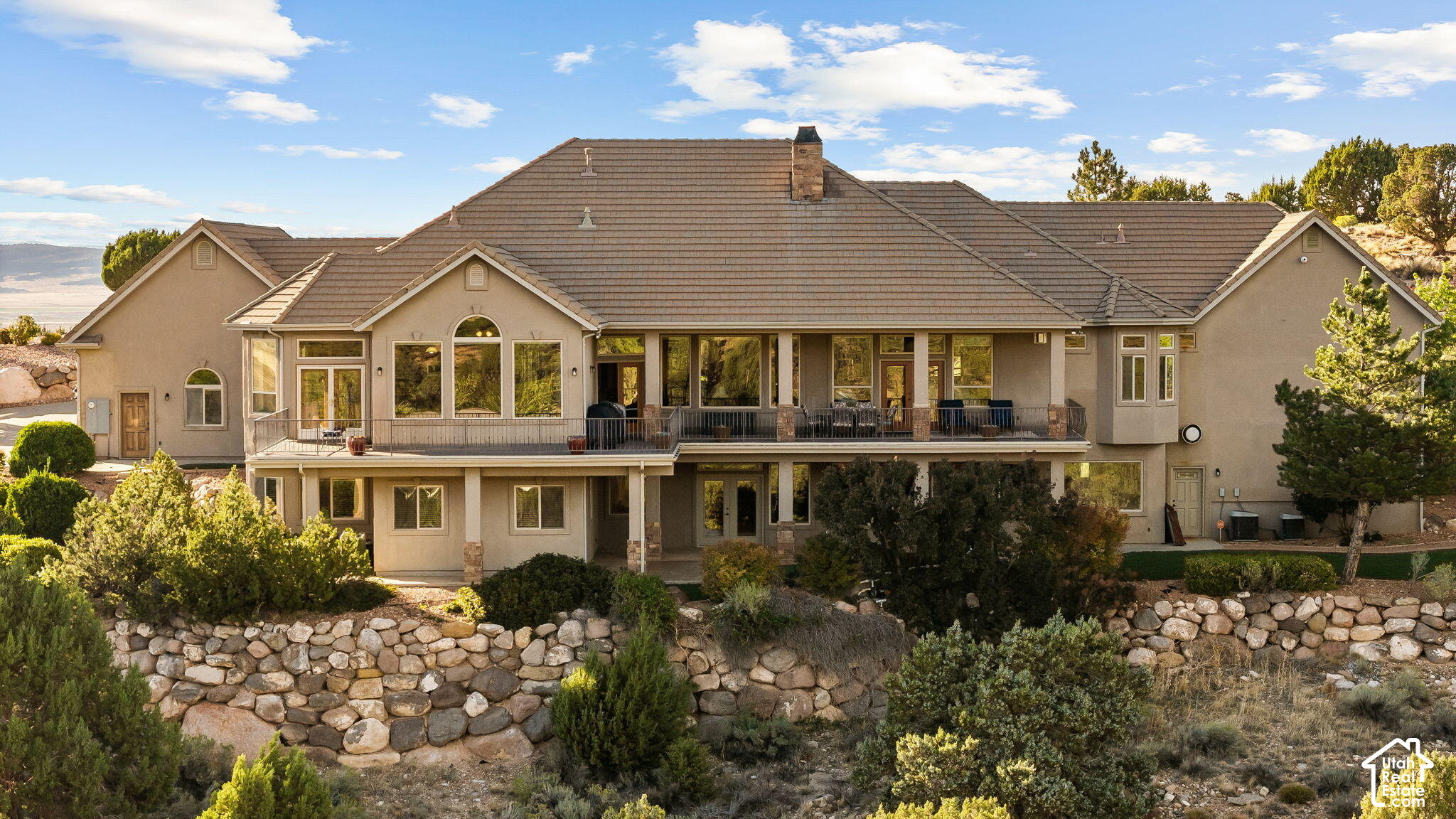 main property photo 114