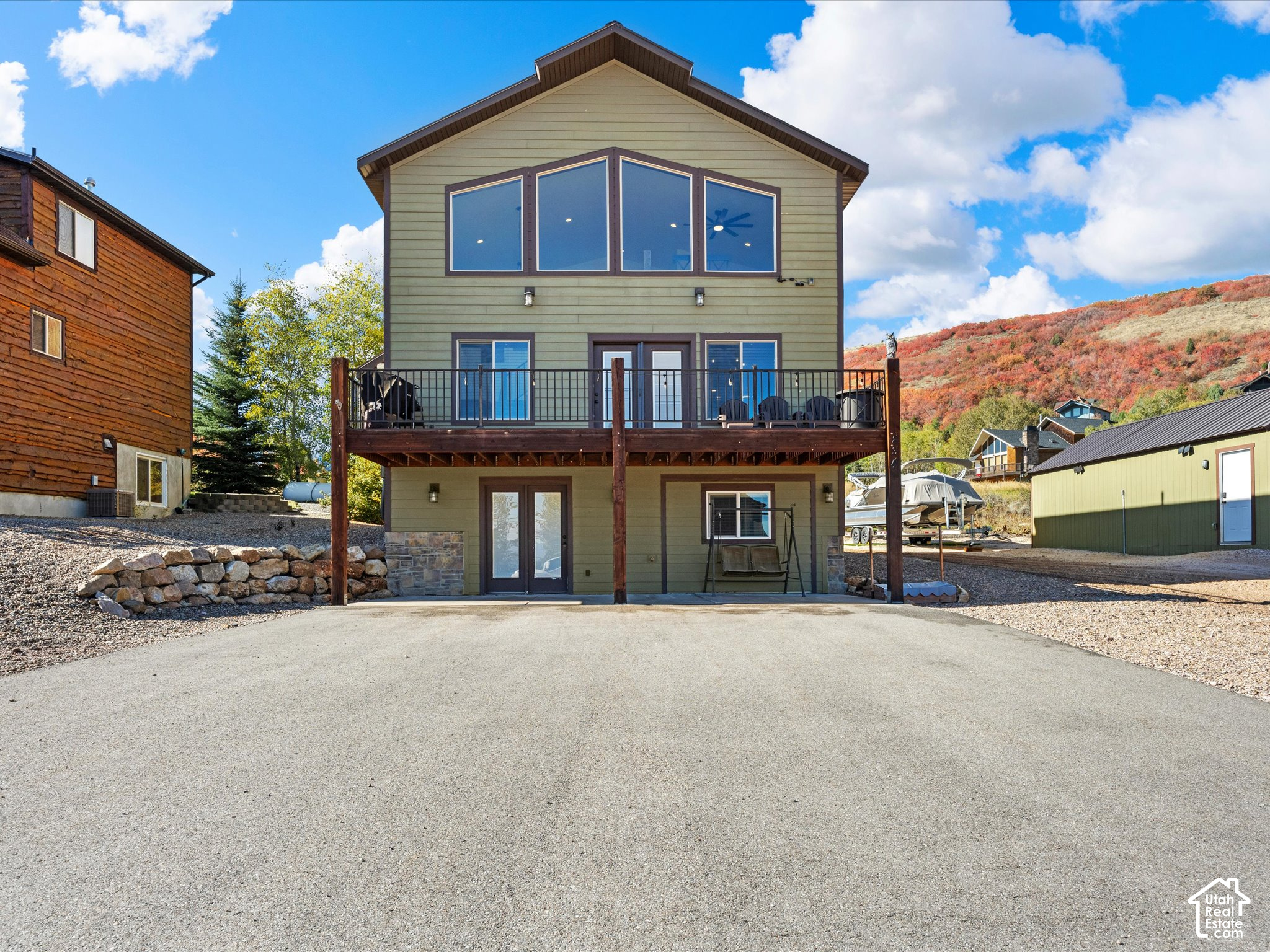 main property photo 39