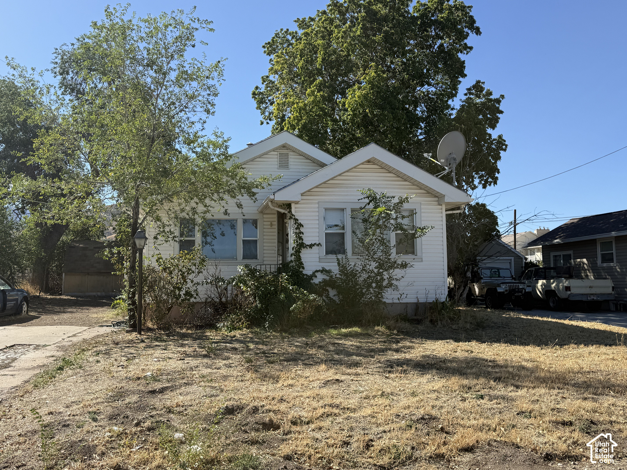 main property photo 4