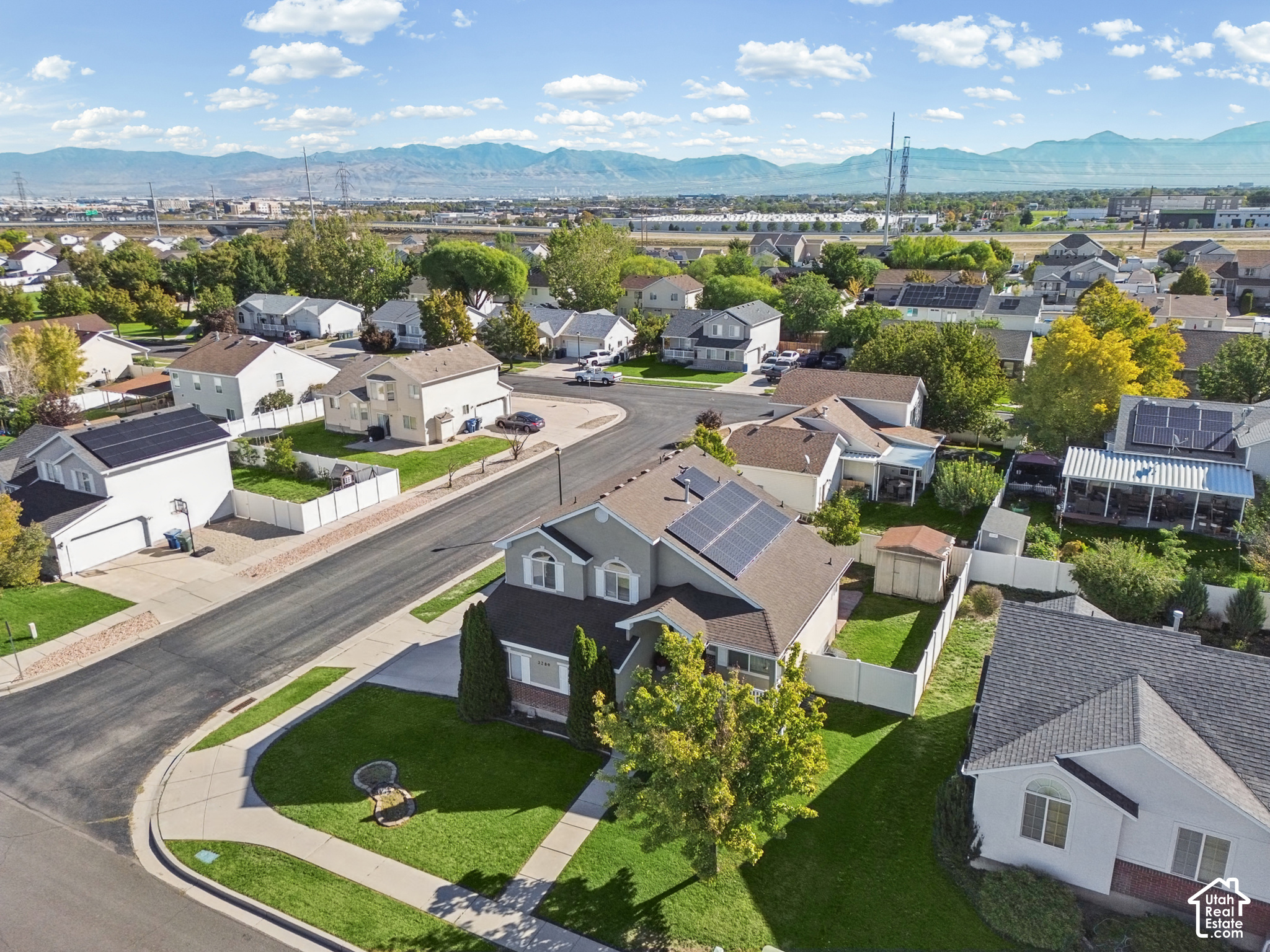 main property photo 24