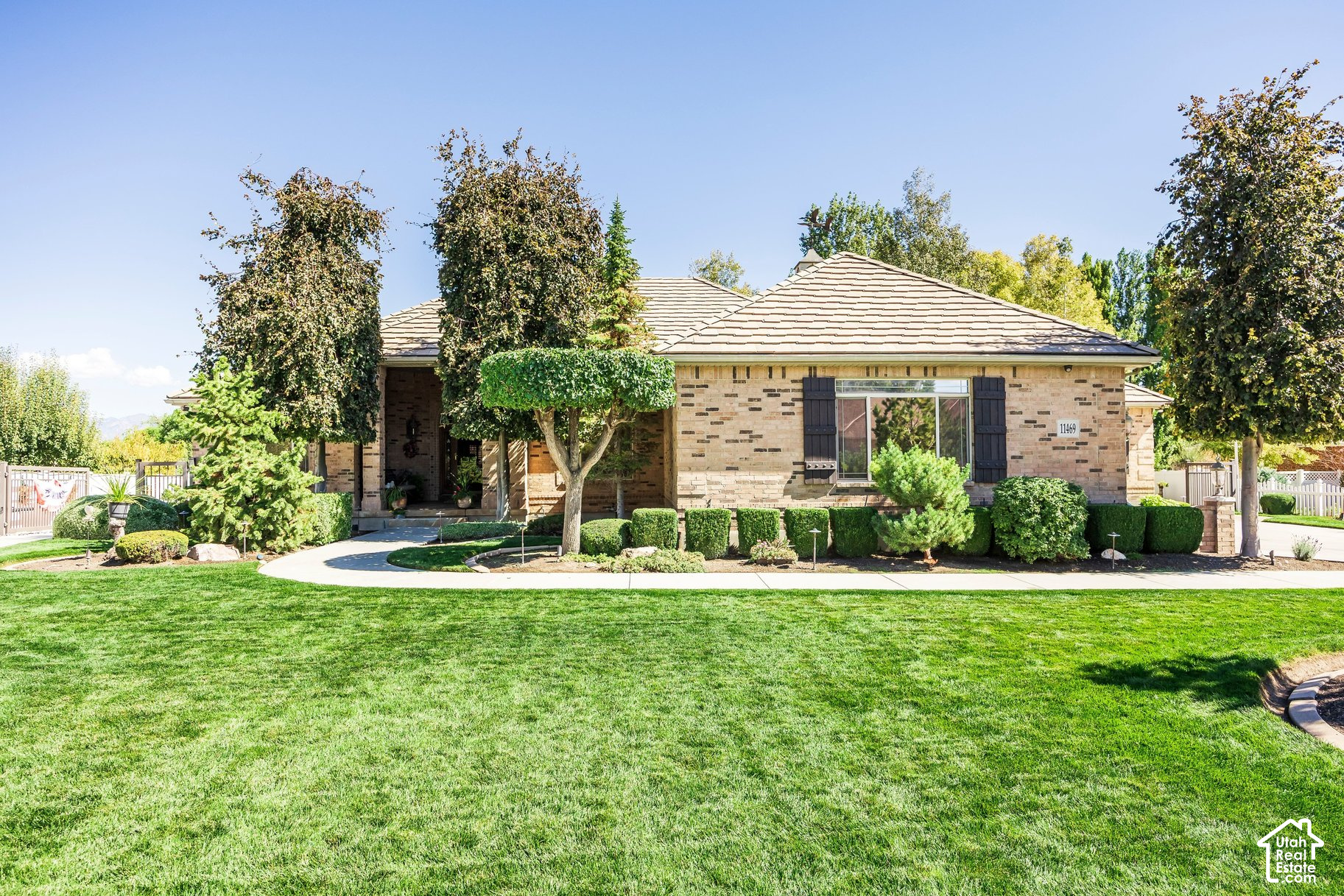 main property photo 81