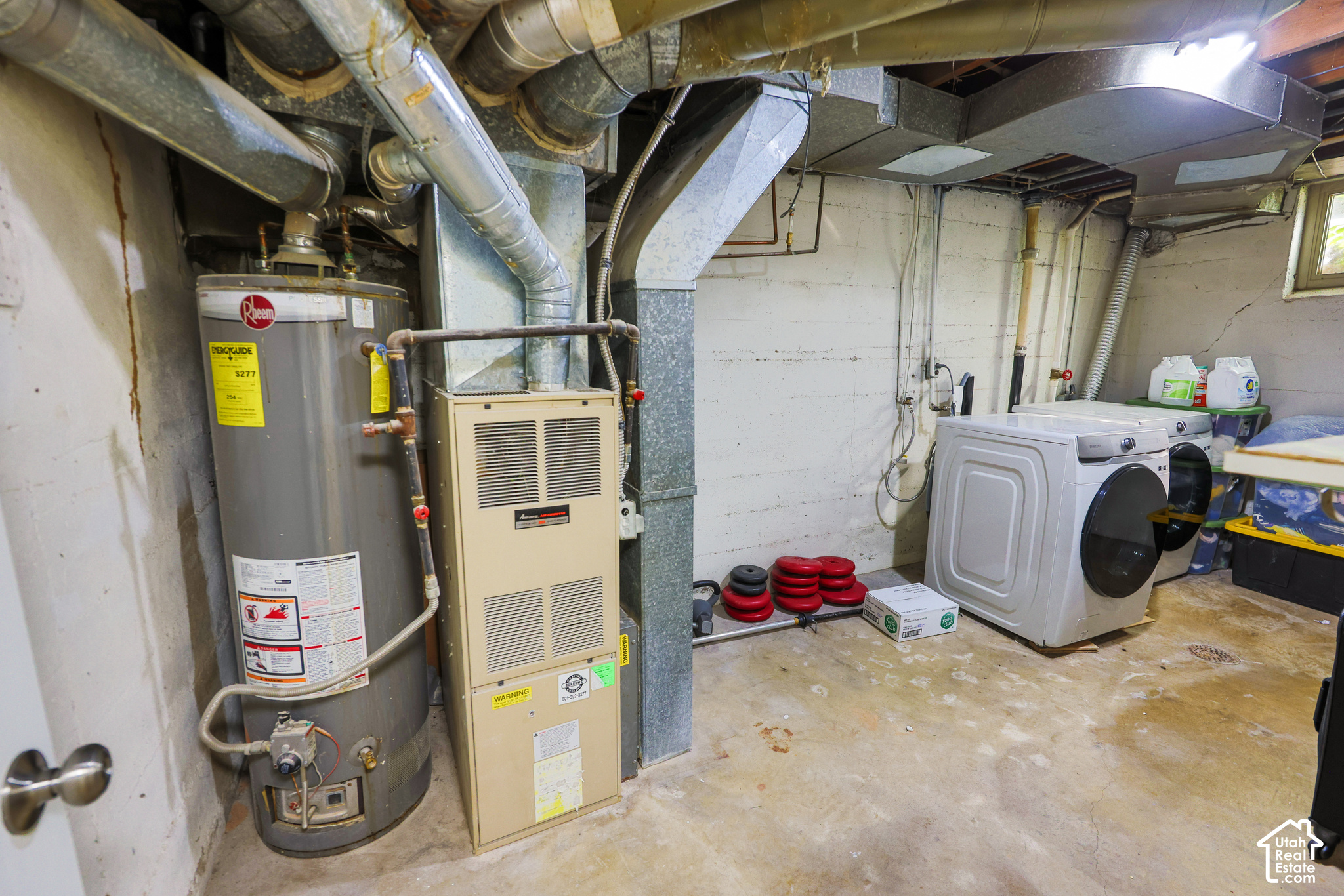 main property photo 27