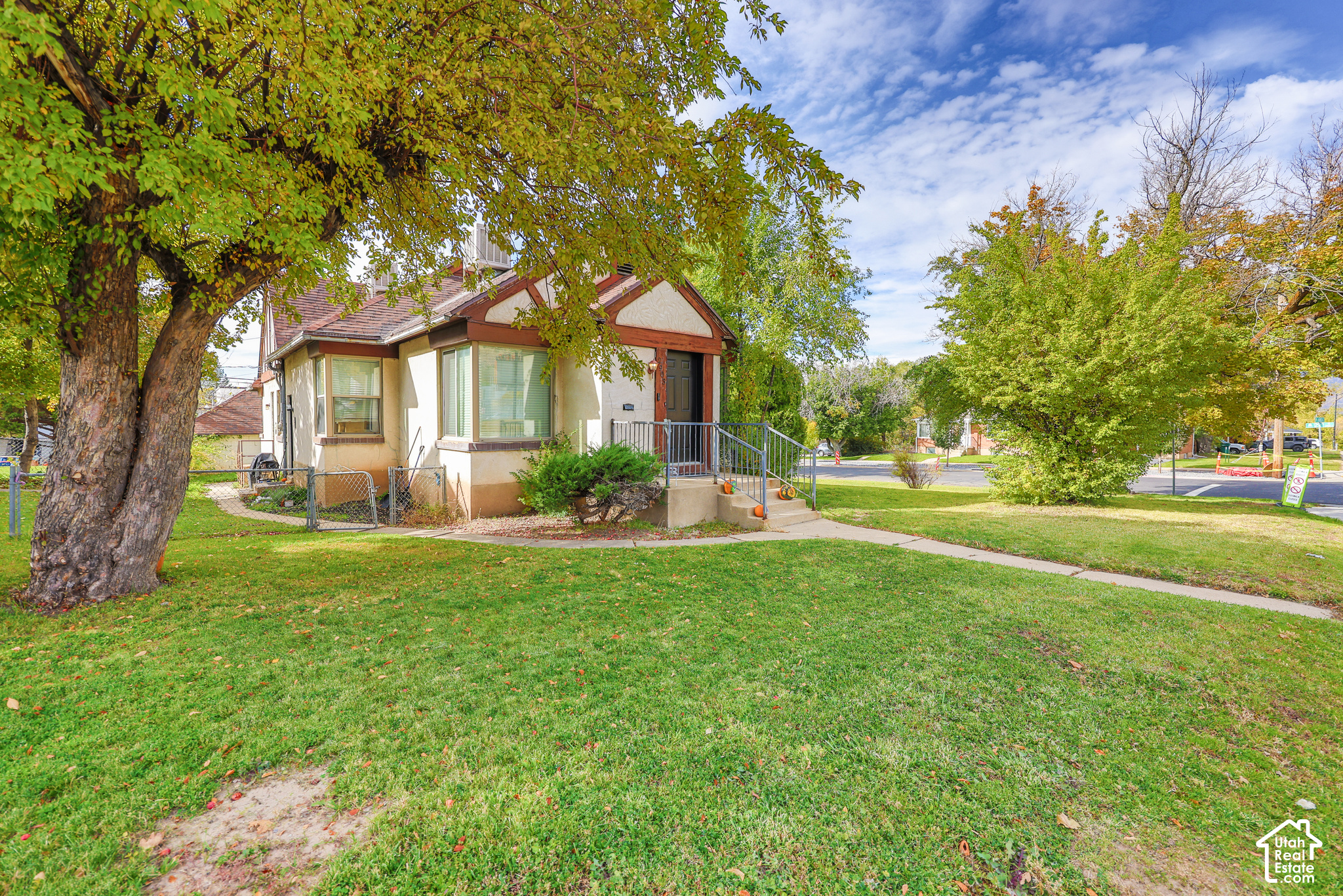 main property photo 39