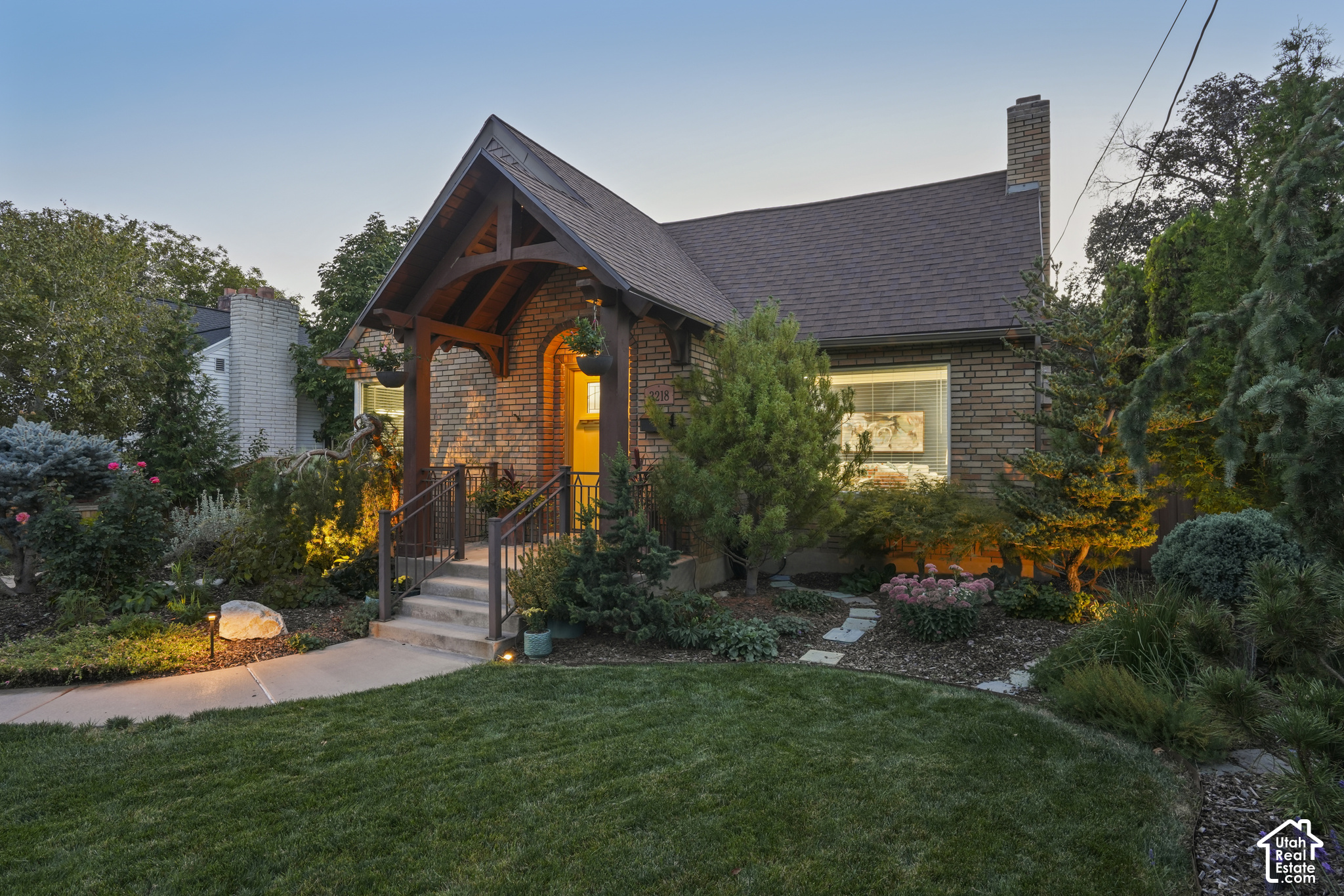 main property photo 3