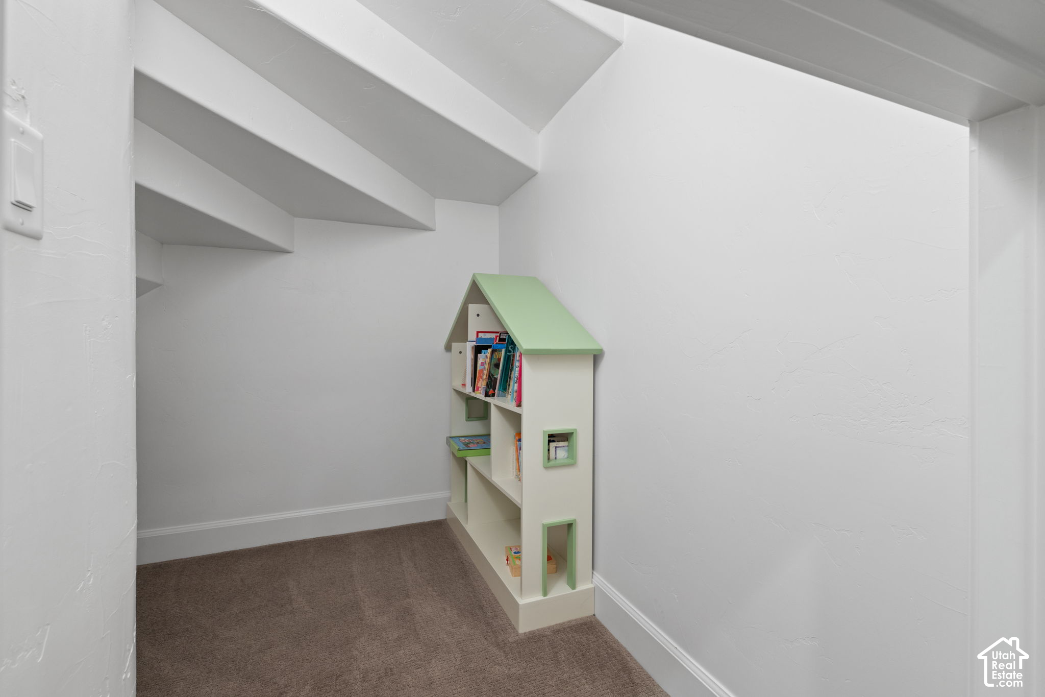 main property photo 66