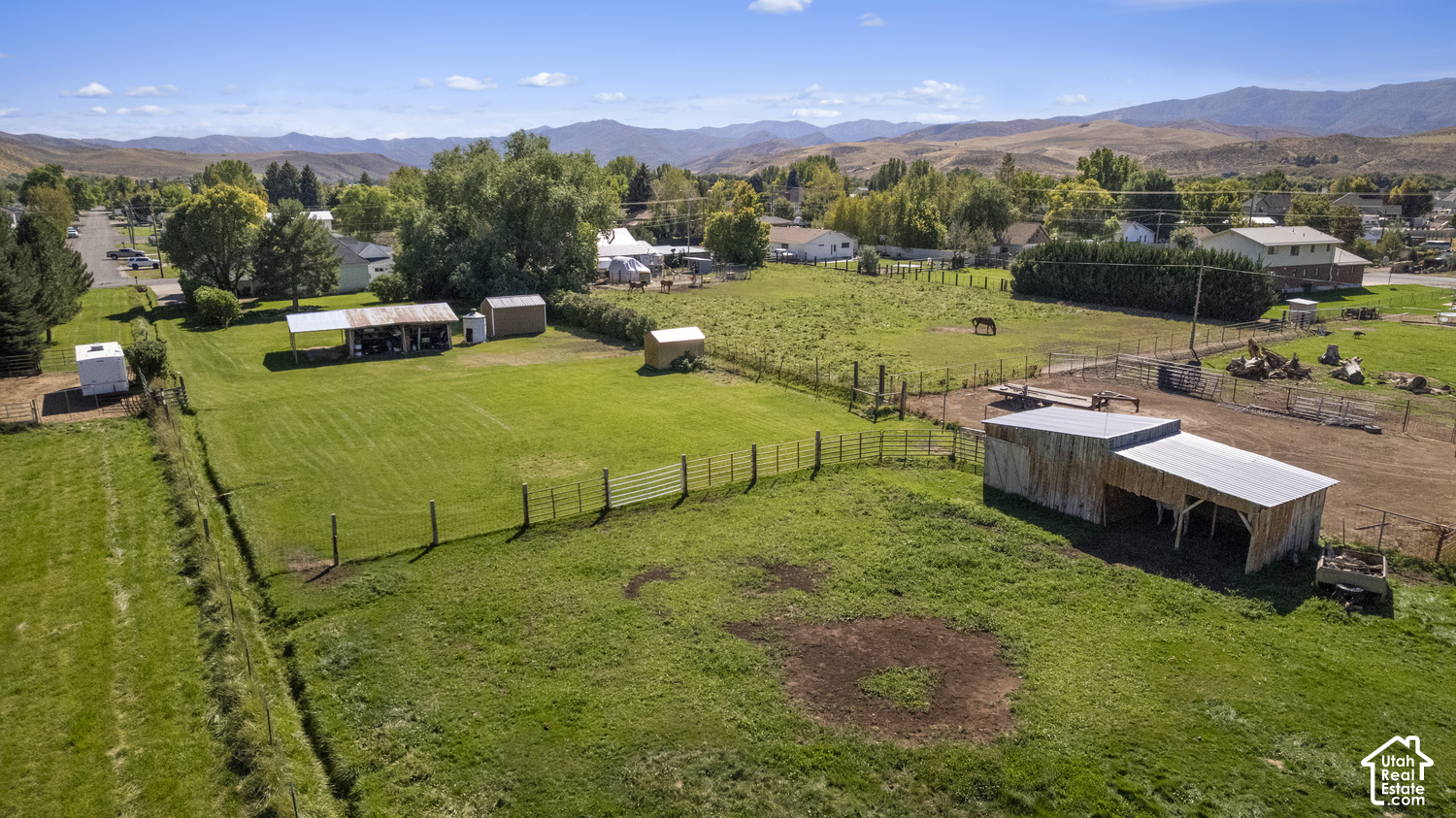 main property photo 46