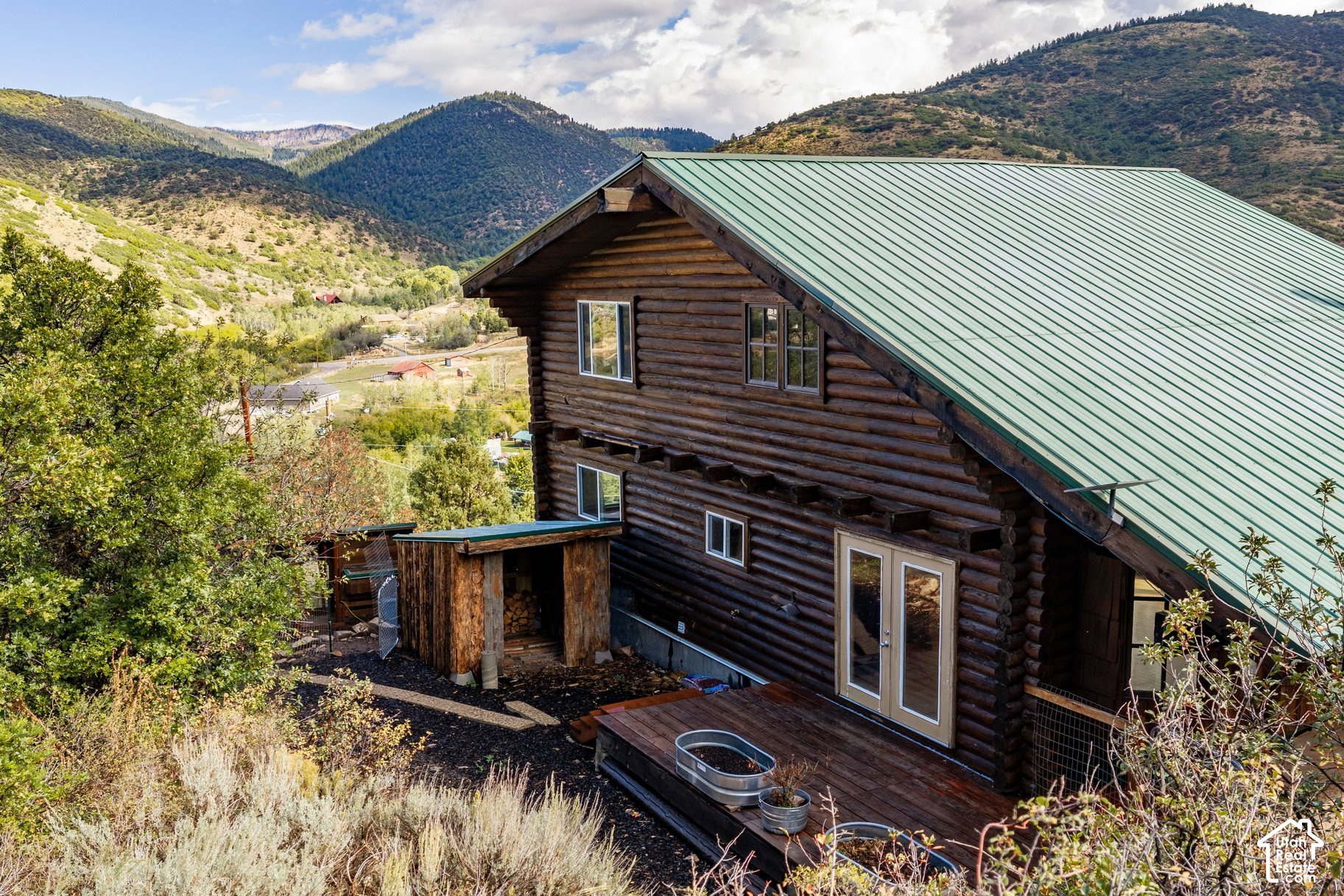 main property photo 48