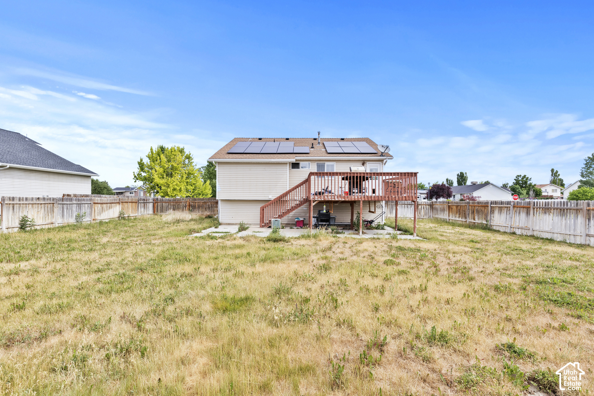main property photo 23