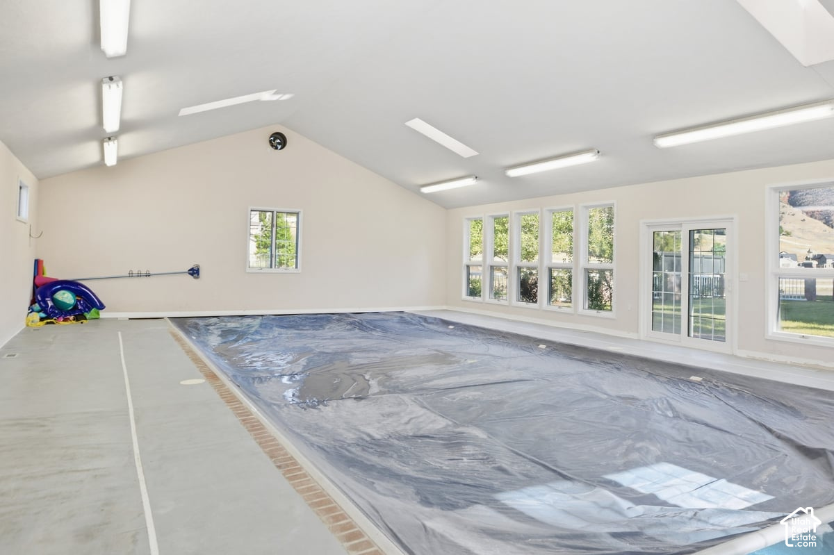 main property photo 75