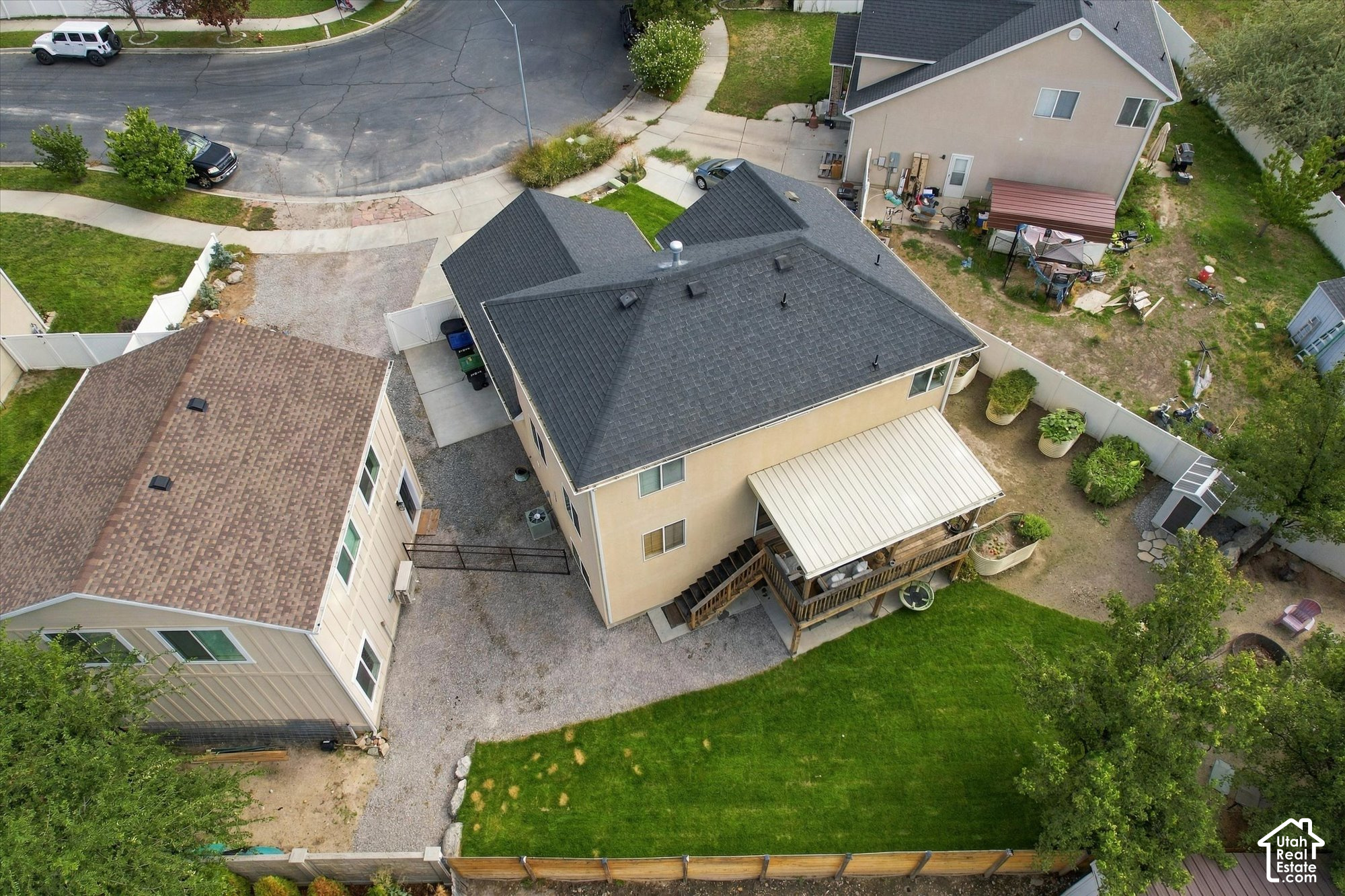 main property photo 43
