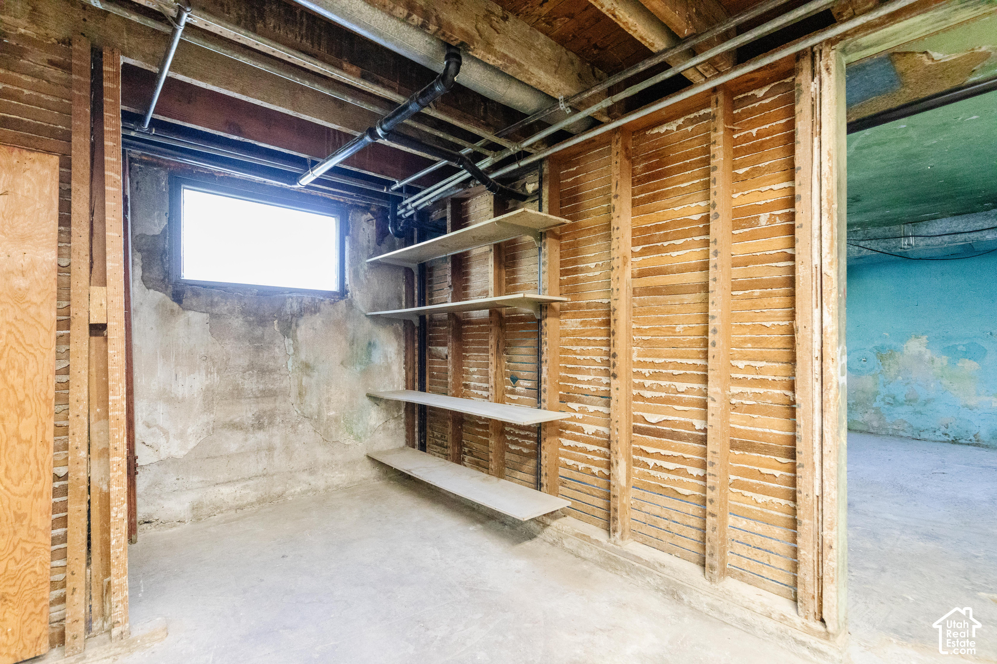 main property photo 19