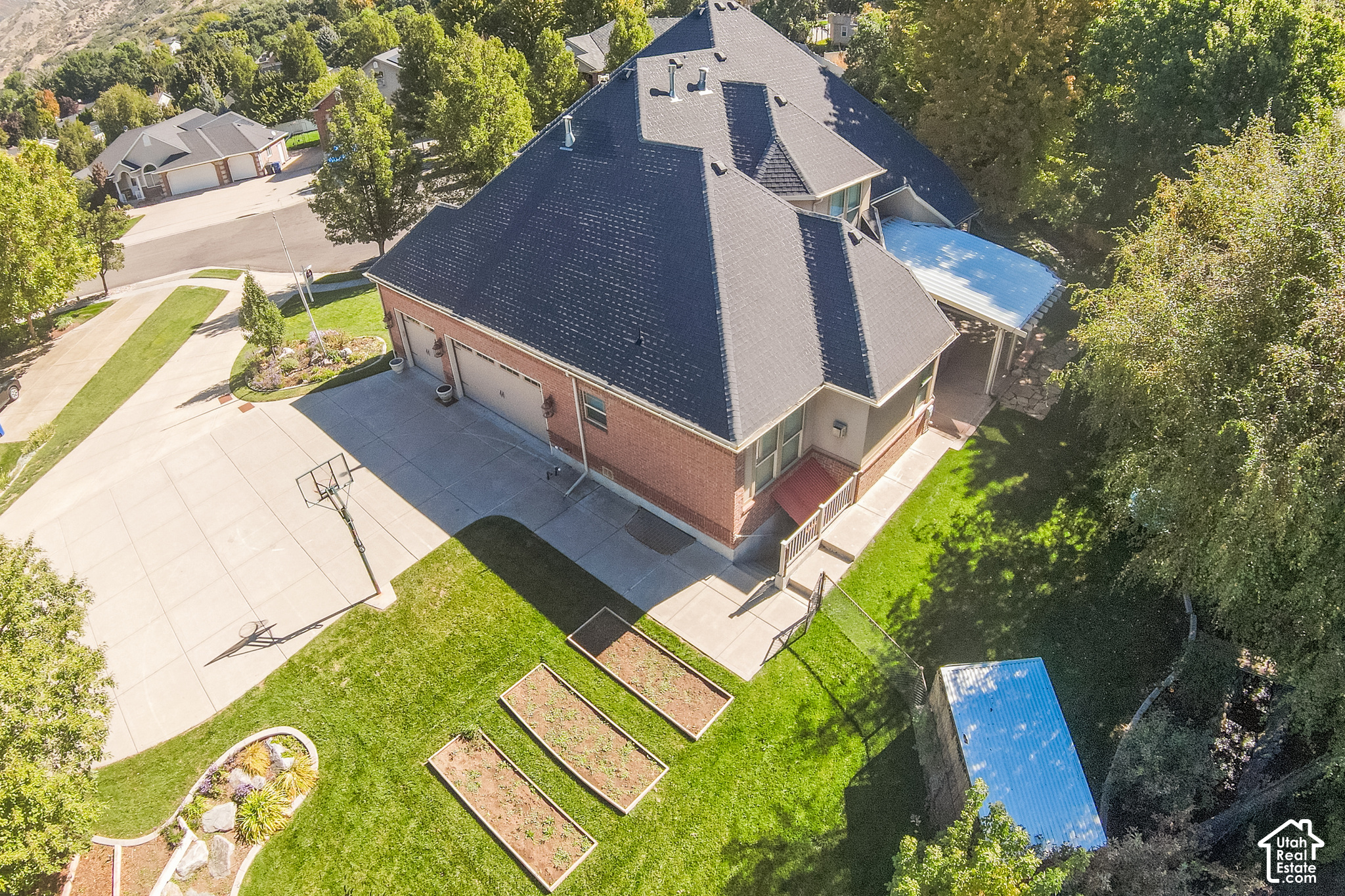 main property photo 83