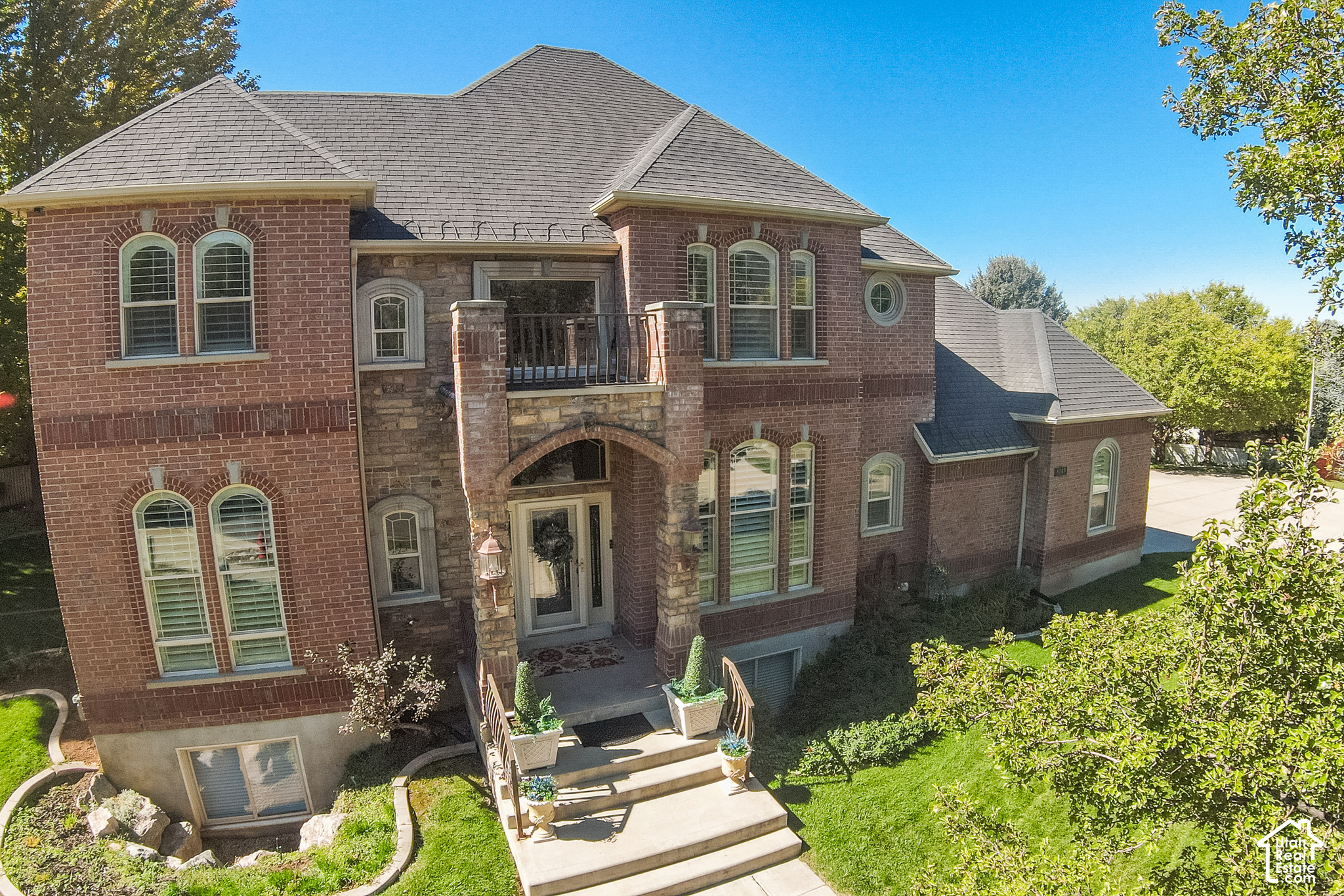 main property photo 87
