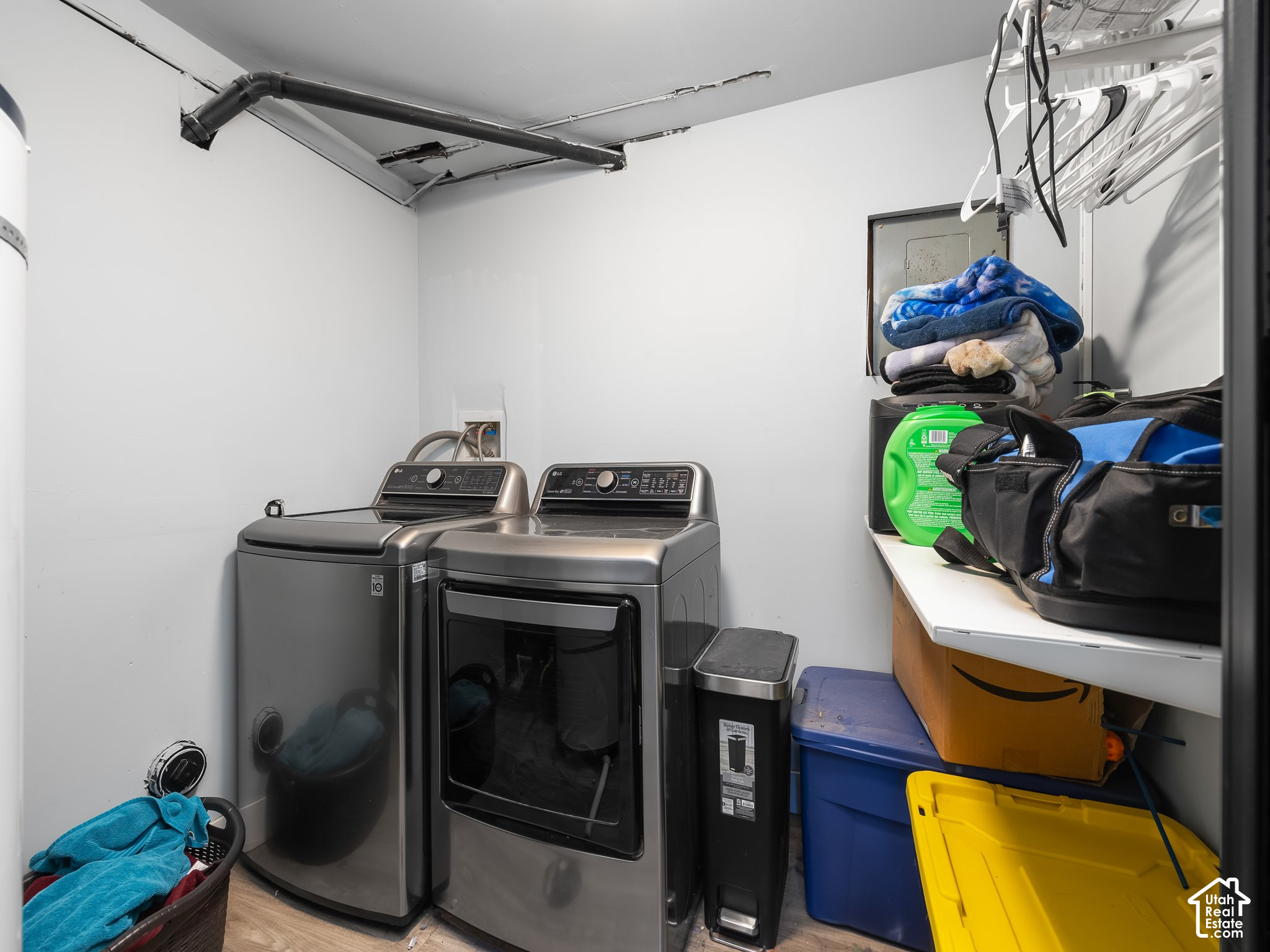 main property photo 13