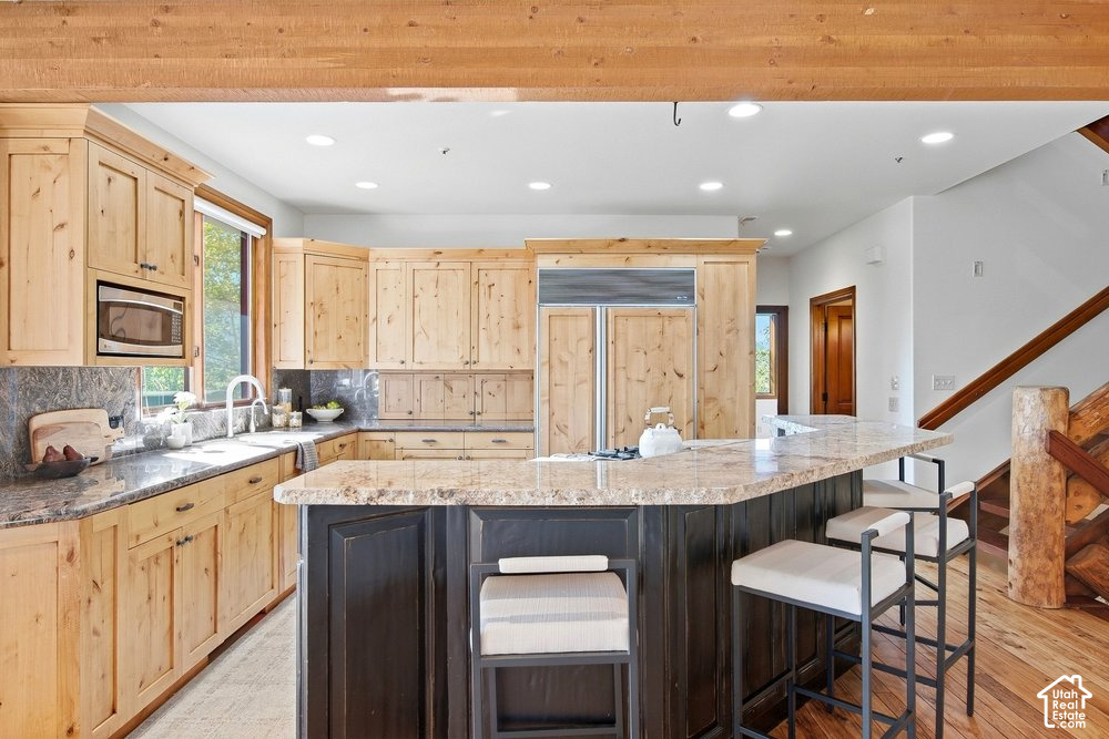 main property photo 14