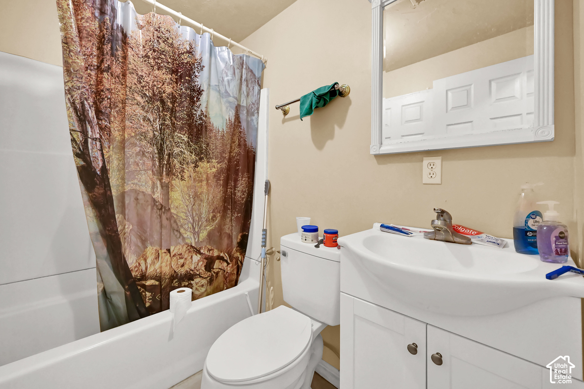 main property photo 18