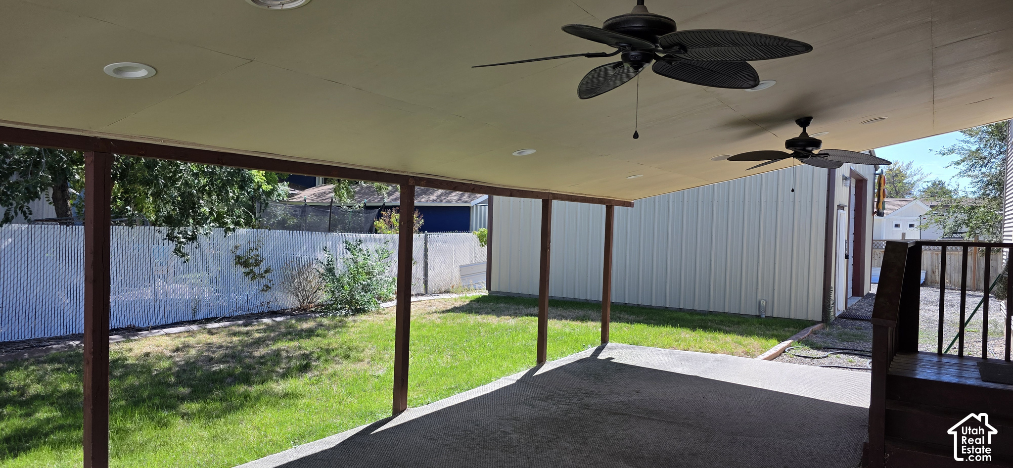 main property photo 16