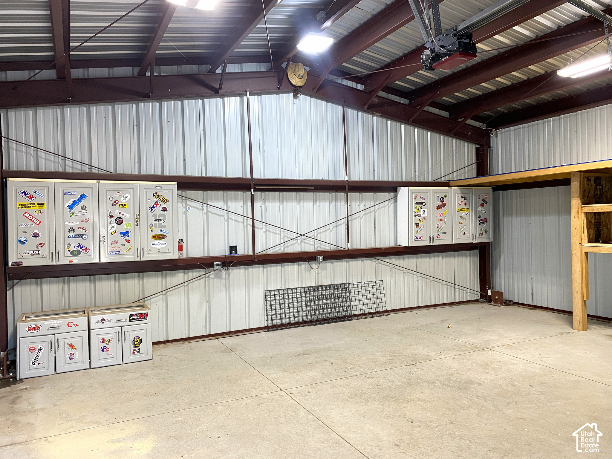 main property photo 20