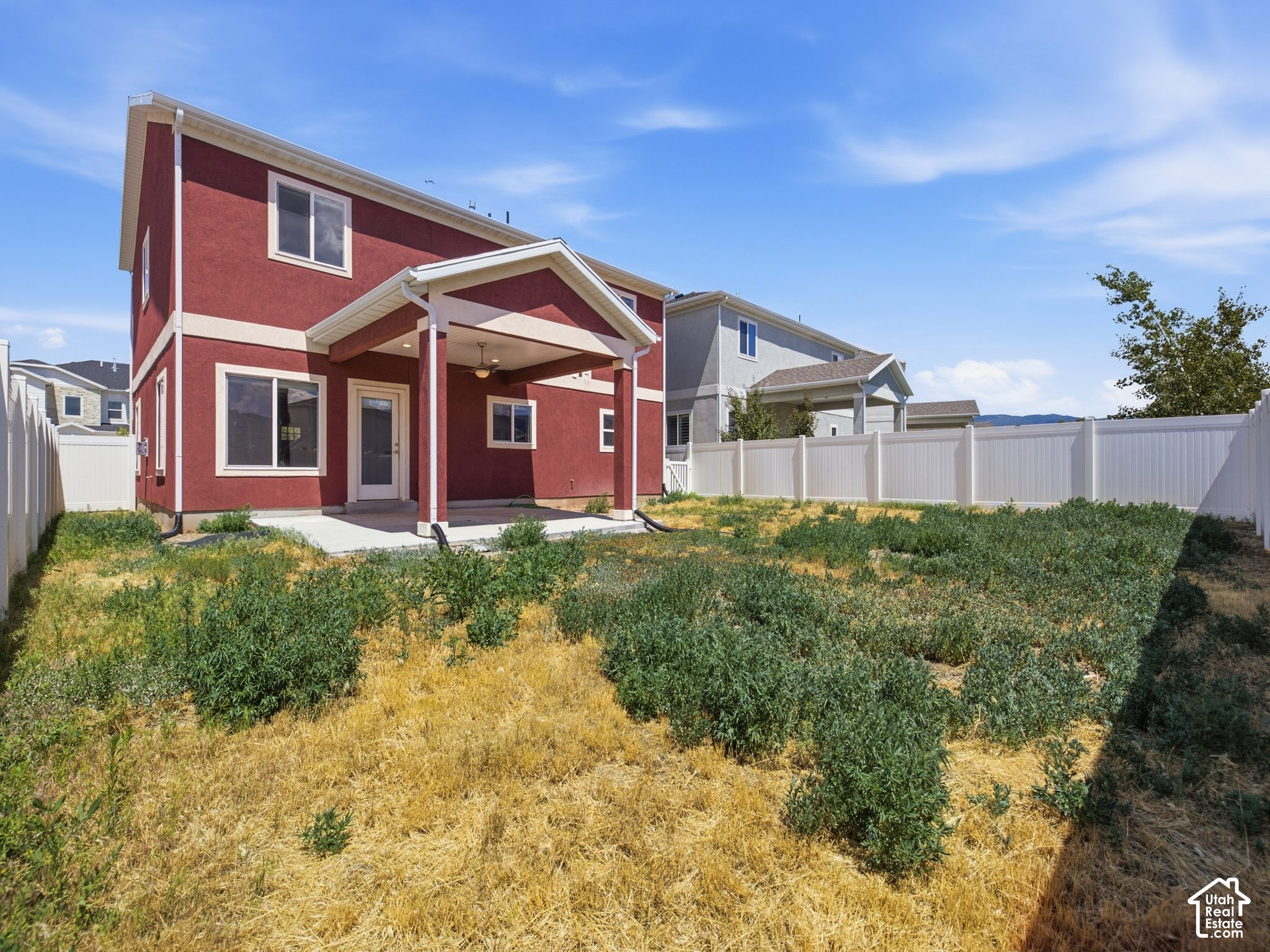 main property photo 18