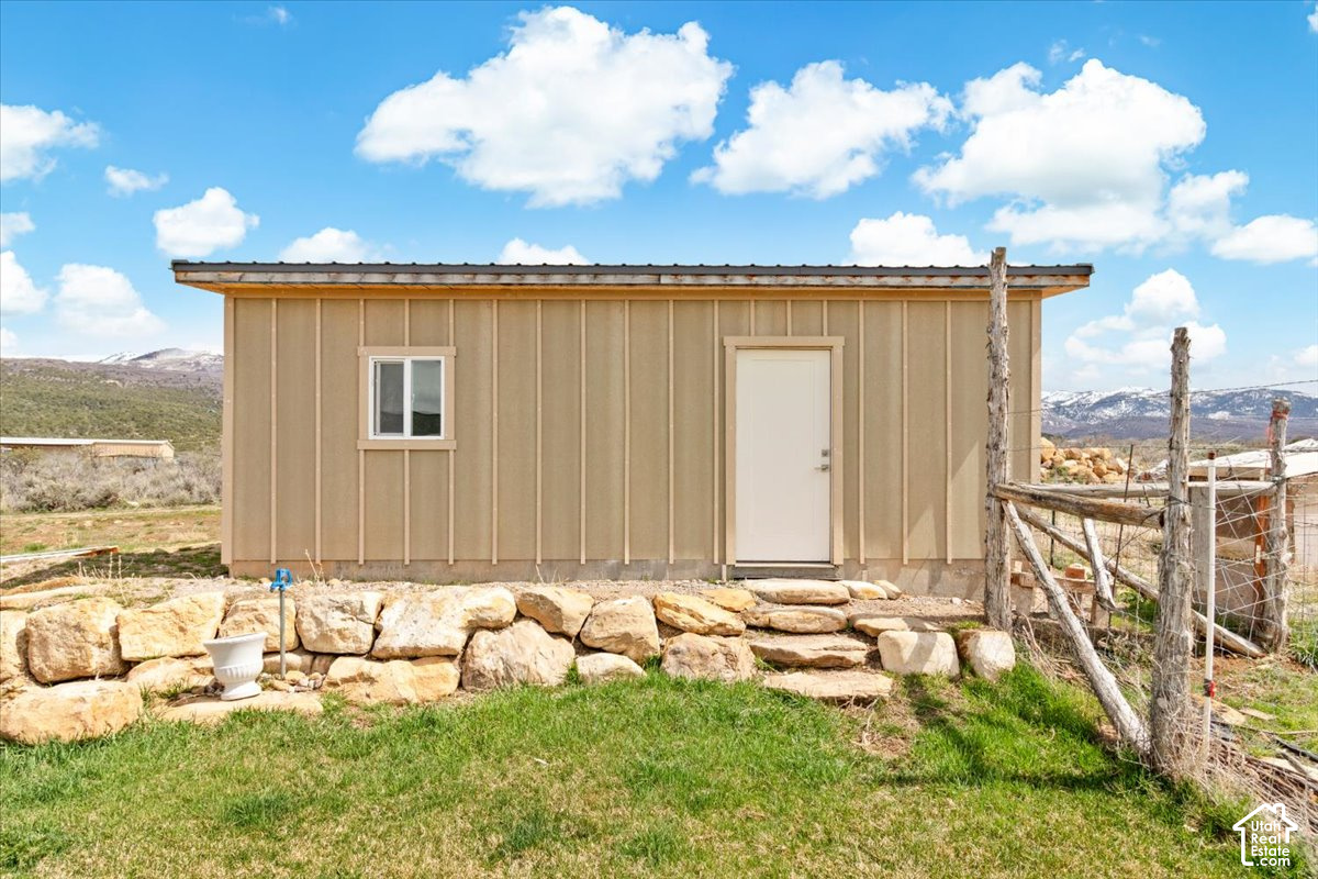 main property photo 14