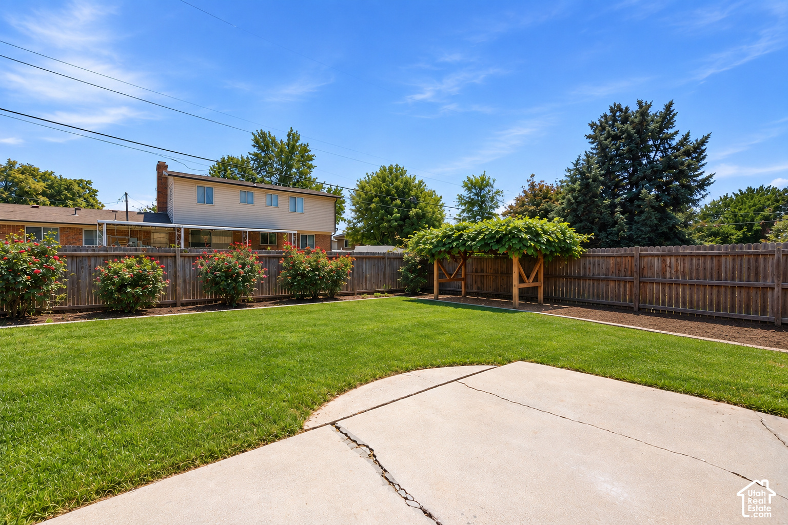 main property photo 41