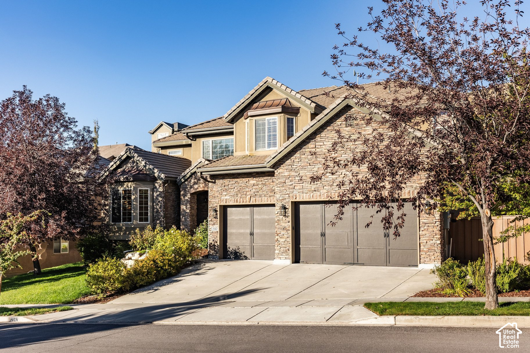 main property photo 42