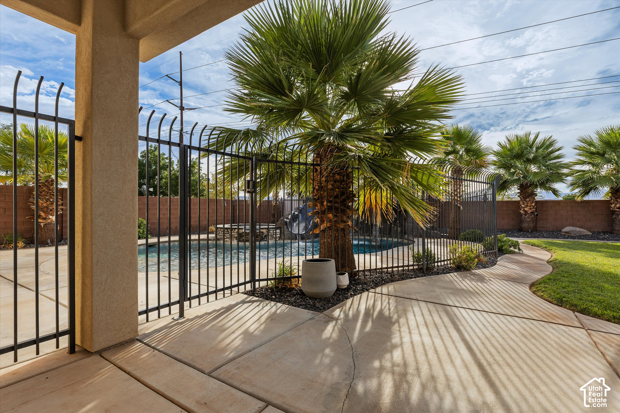 main property photo 42