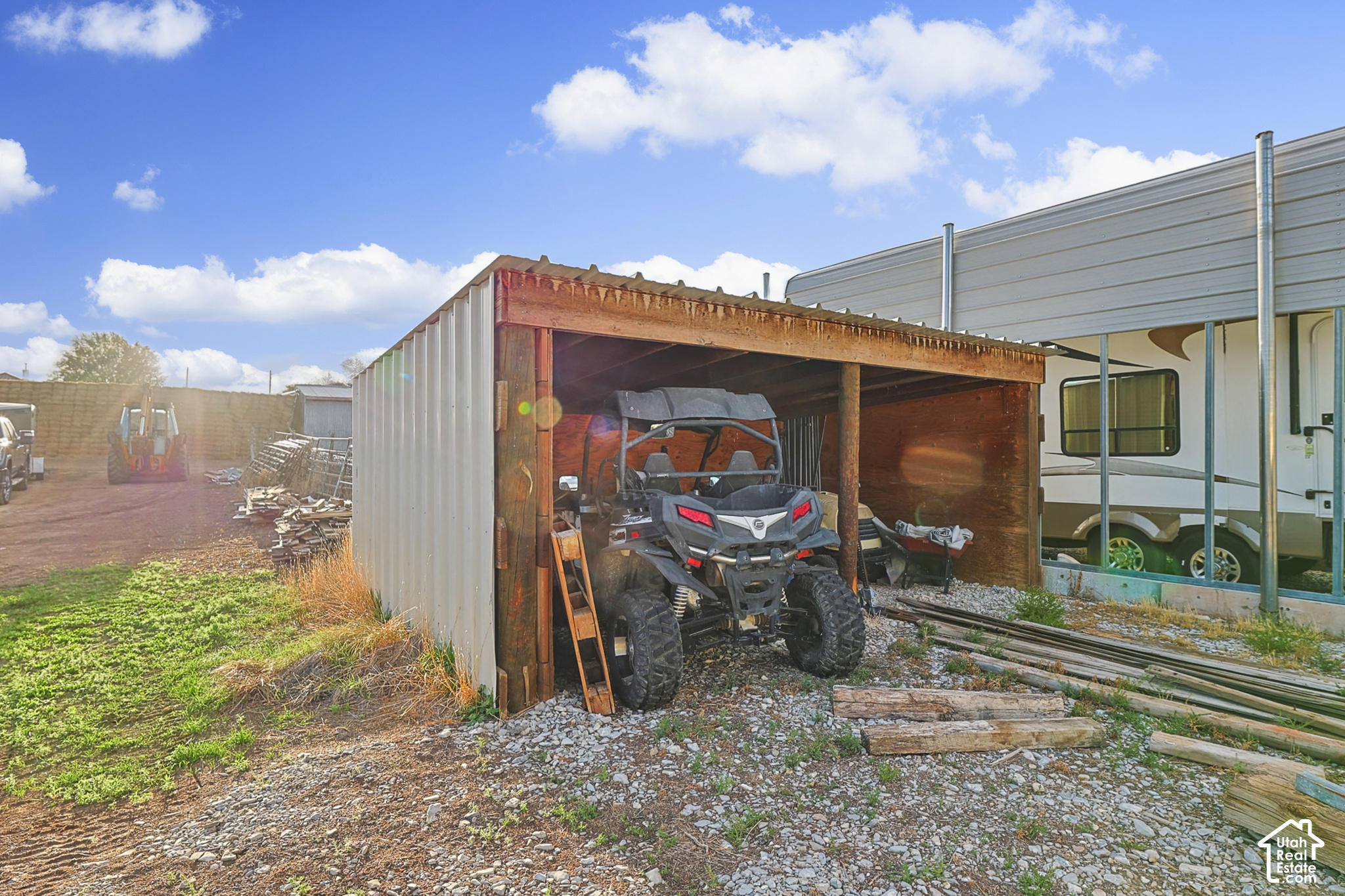 main property photo 43